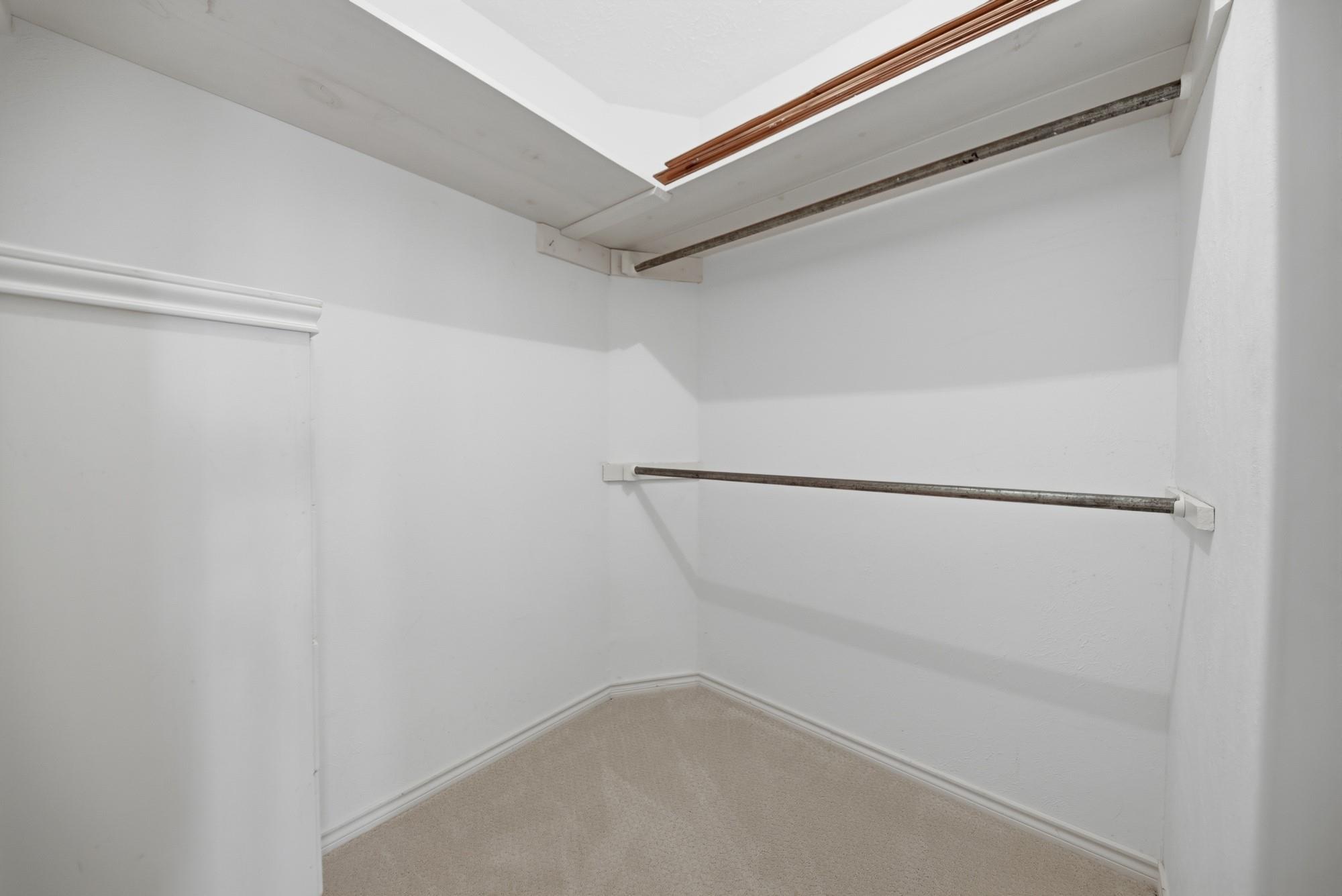 1552 Holub Rd Property Photo 34