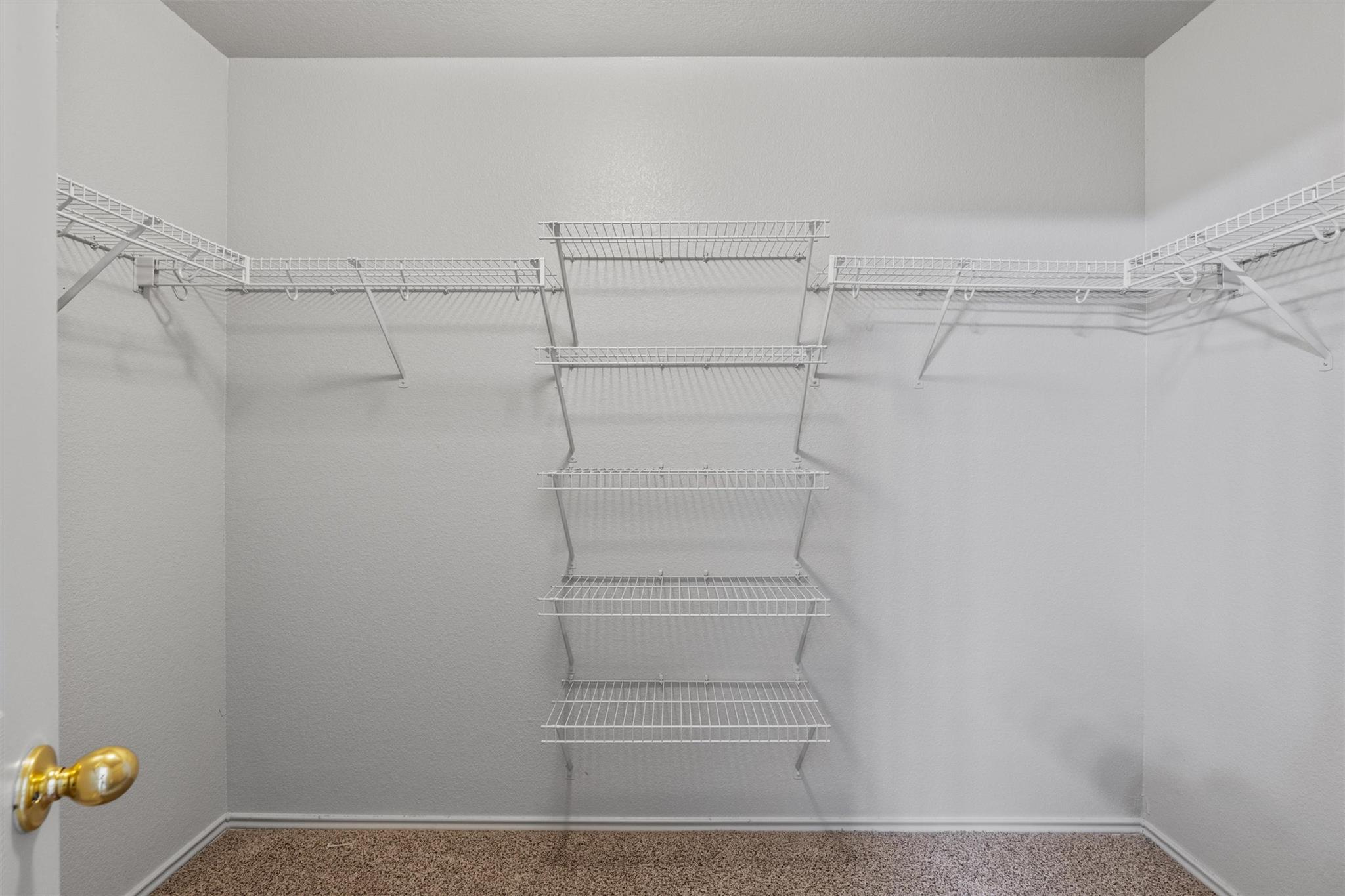 12921 White House St Property Photo 17