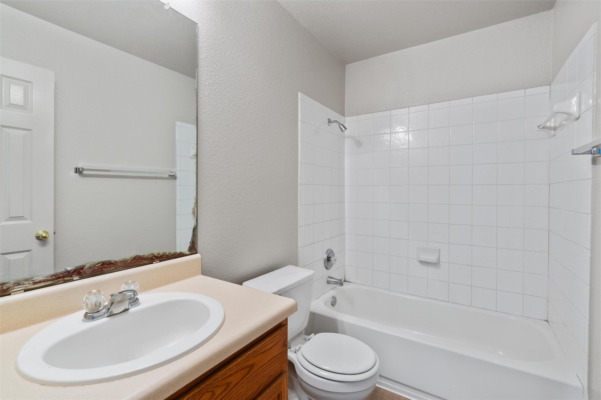 12921 White House St Property Photo 24