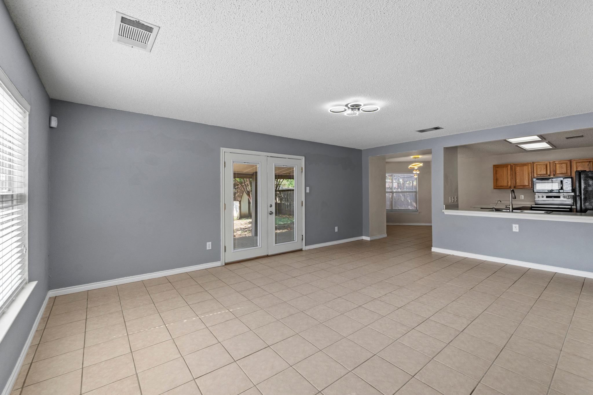 1704 Matagorda Dr Property Photo 5