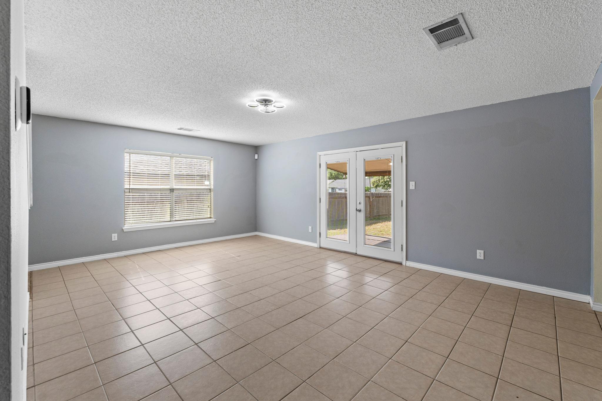 1704 Matagorda Dr Property Photo 8