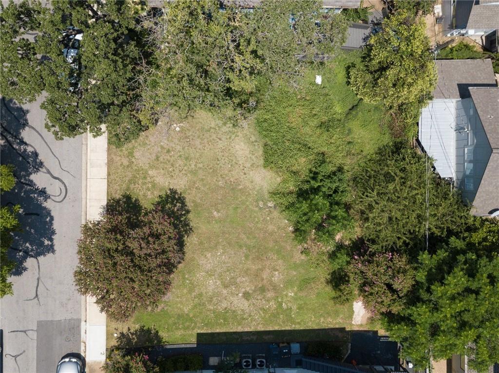 703 Highland Ave Property Photo 3