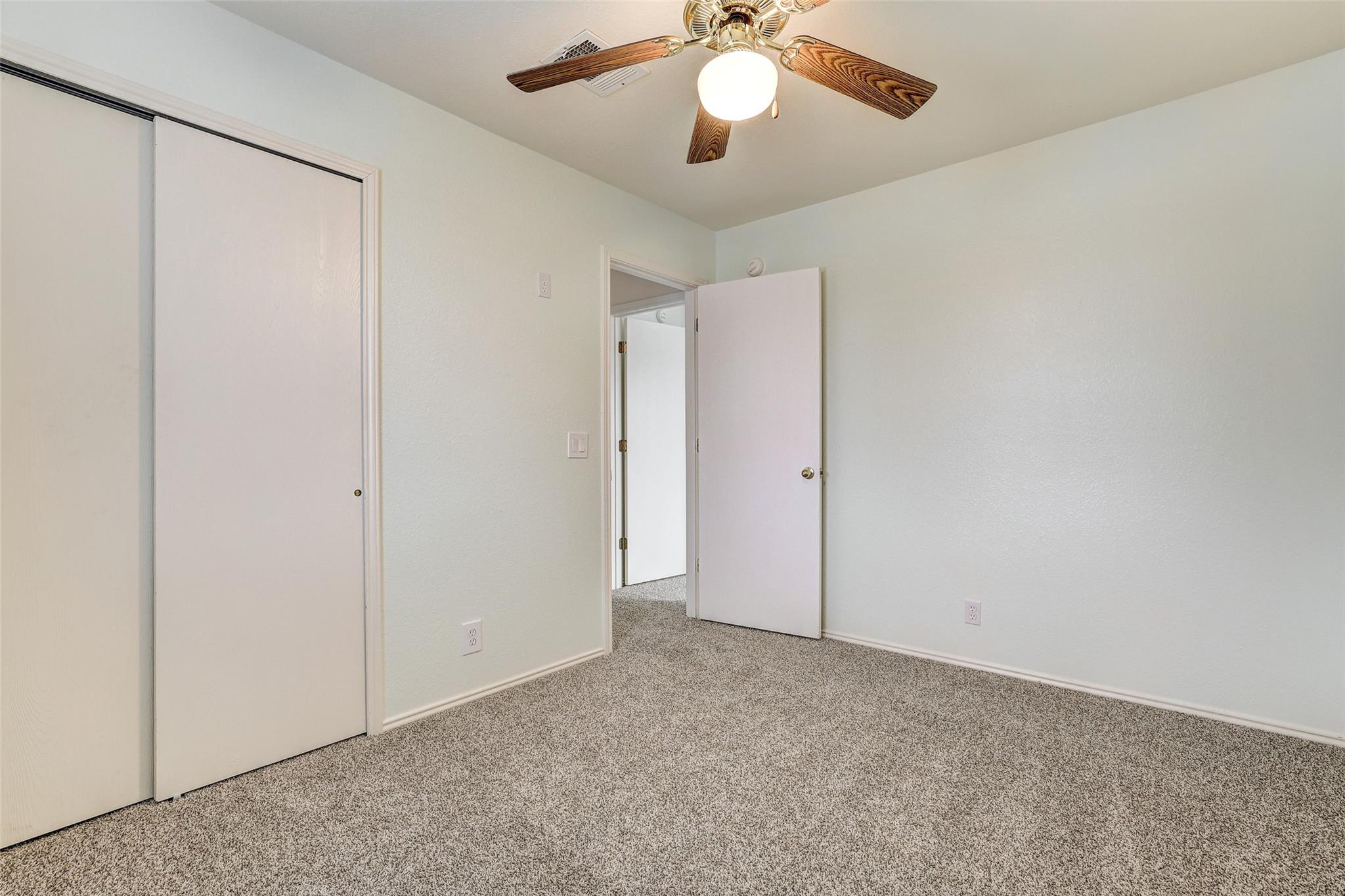5006 Daymon Ct Property Photo 19