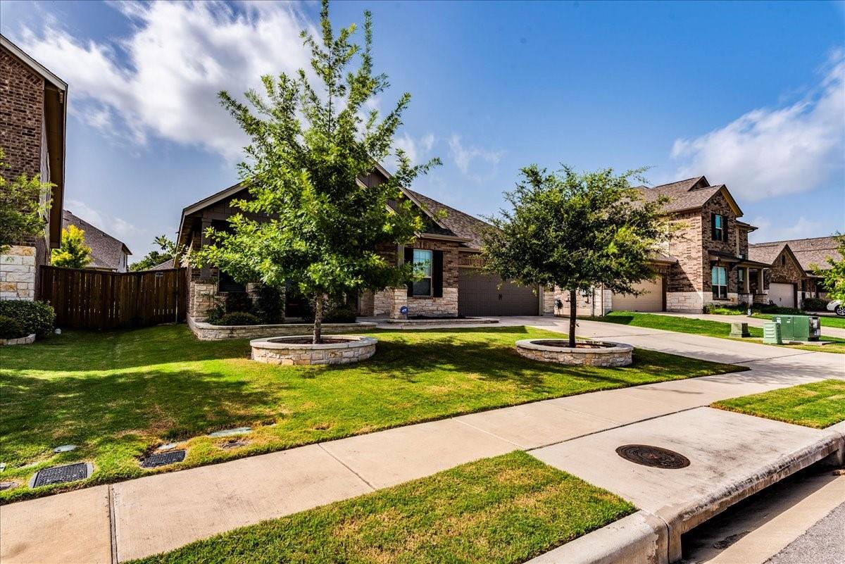 12709 Twisted Root Dr Property Photo 9