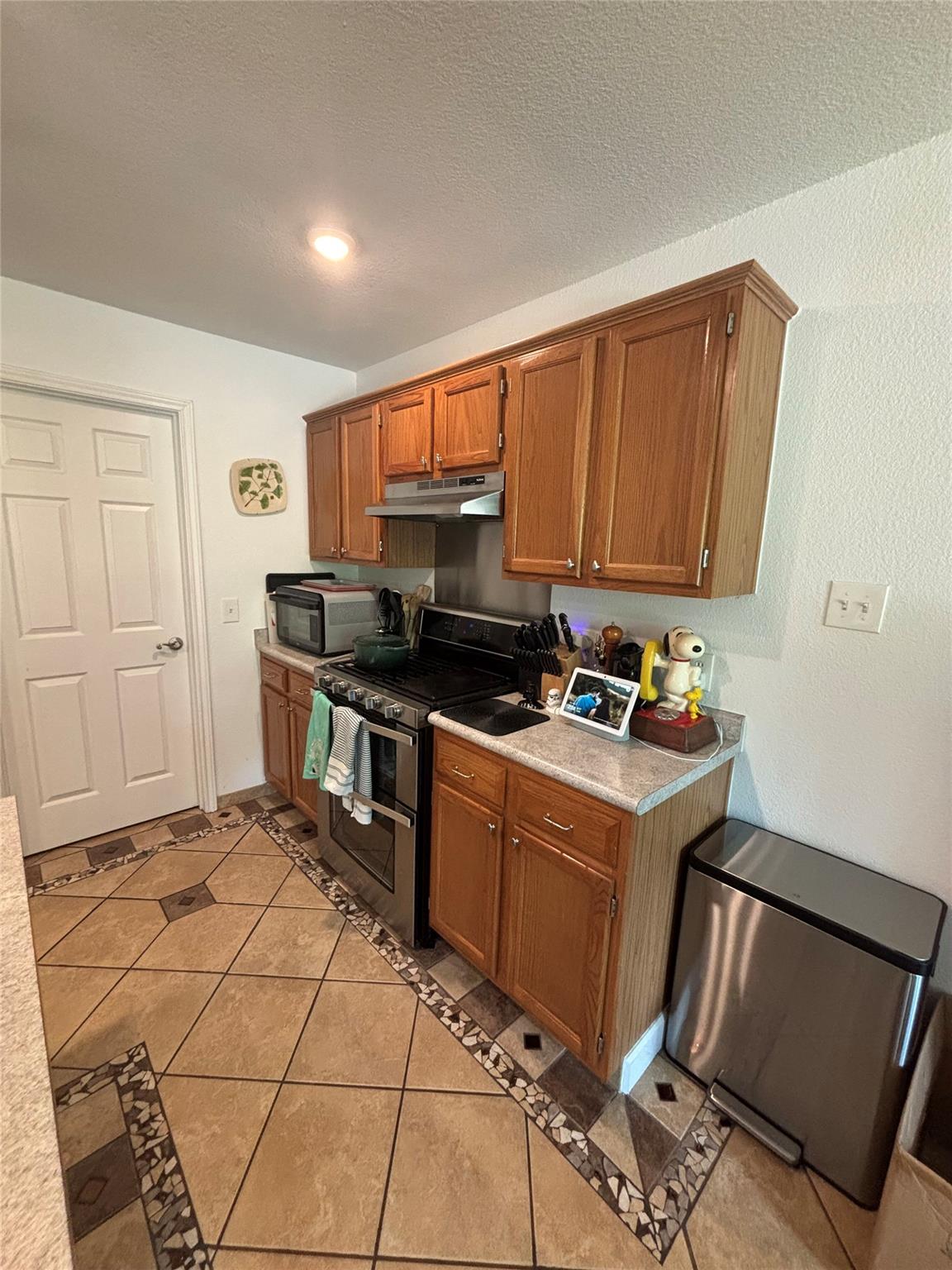 1200 Tetbury Ln Property Photo 14
