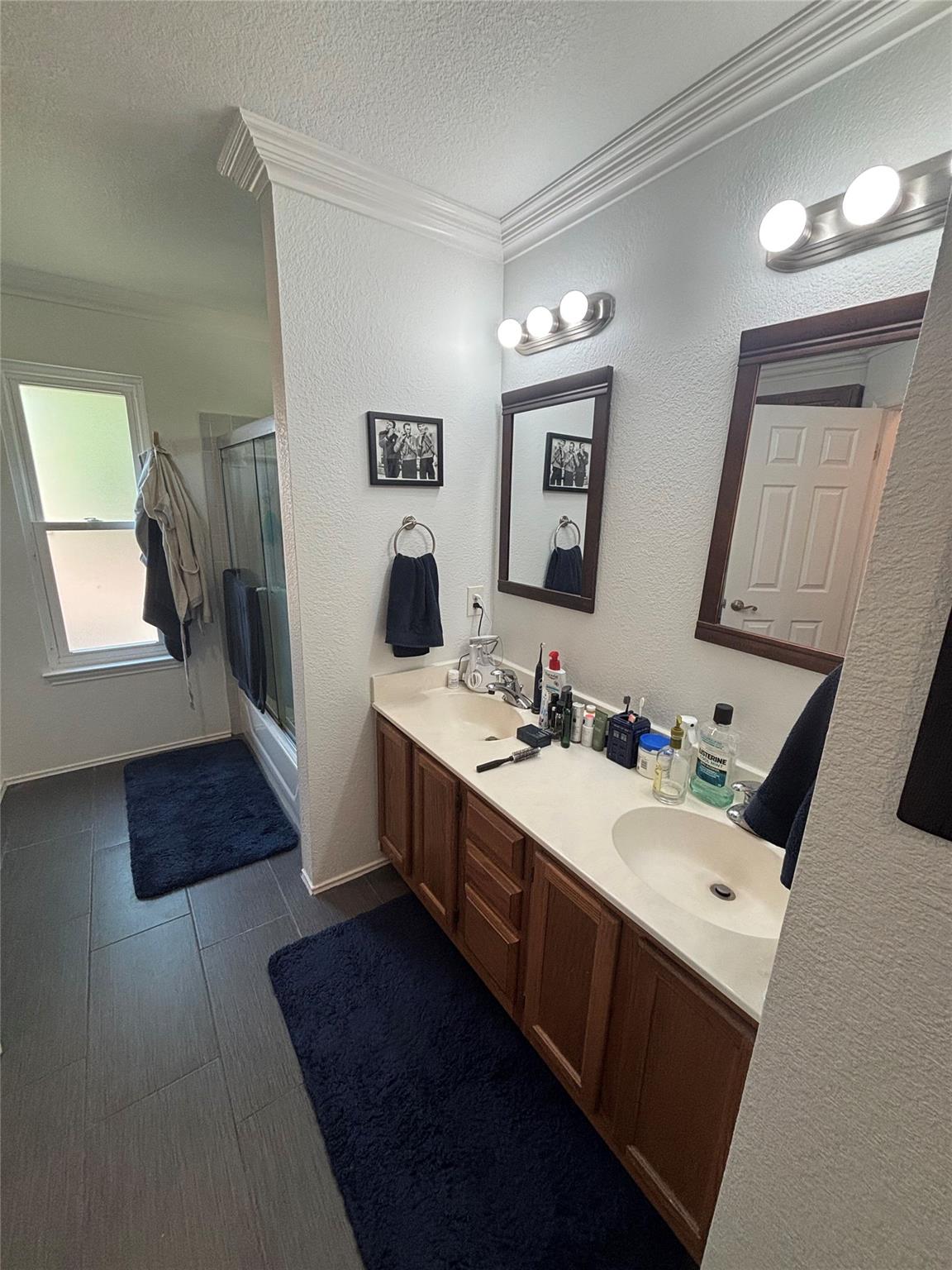 1200 Tetbury Ln Property Photo 32