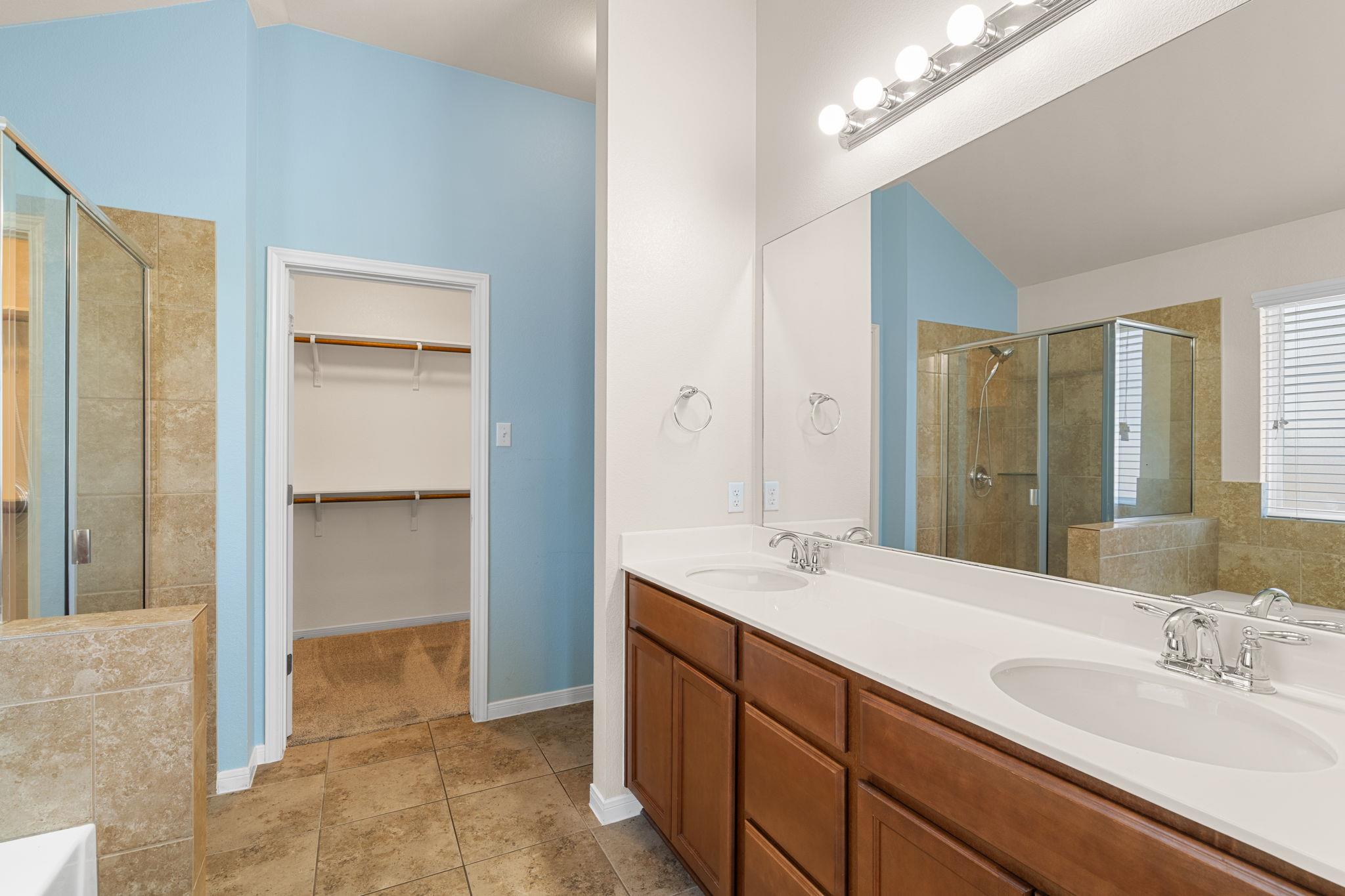 428 Parkfield Ln Property Photo 21