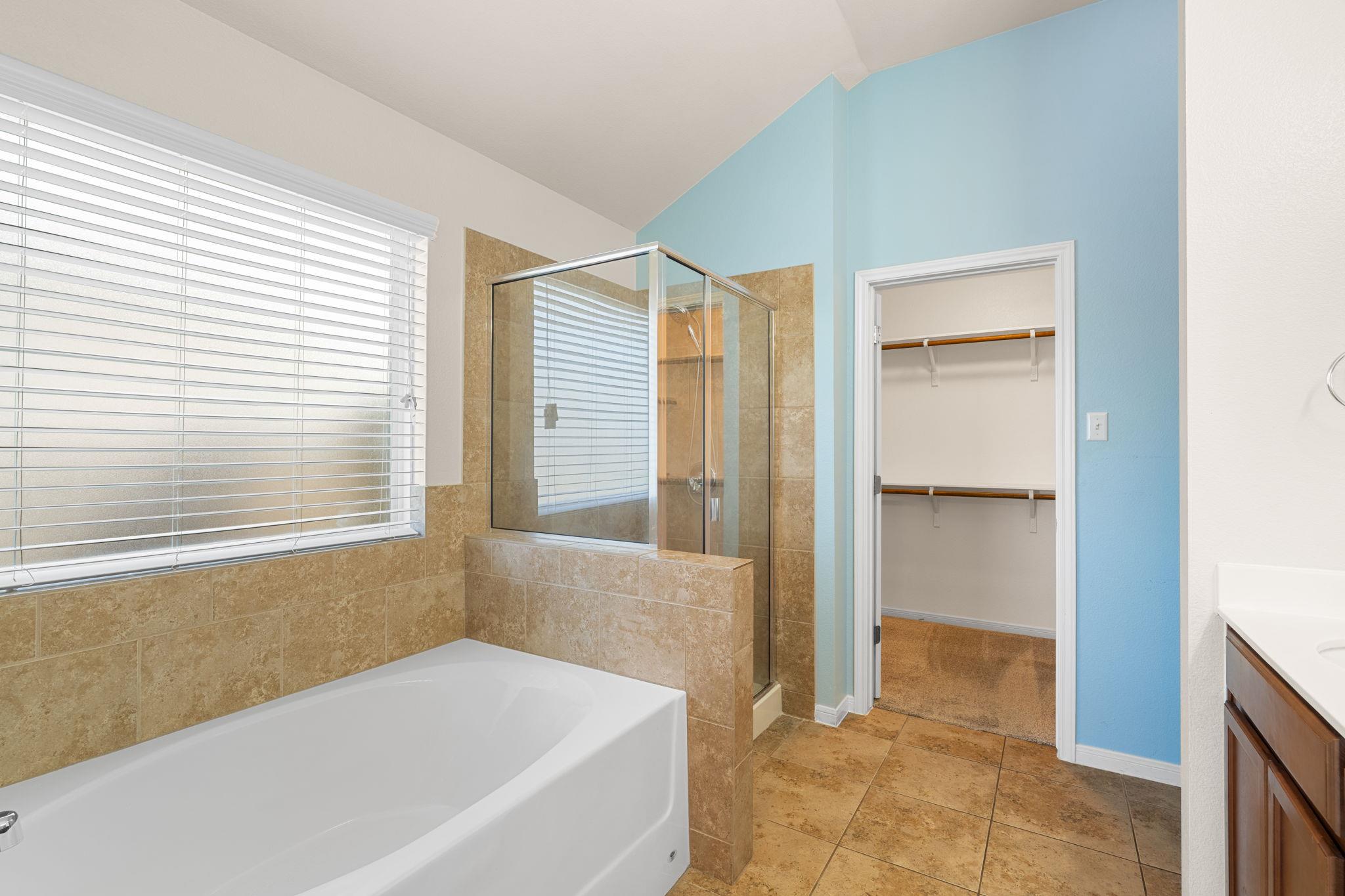 428 Parkfield Ln Property Photo 22