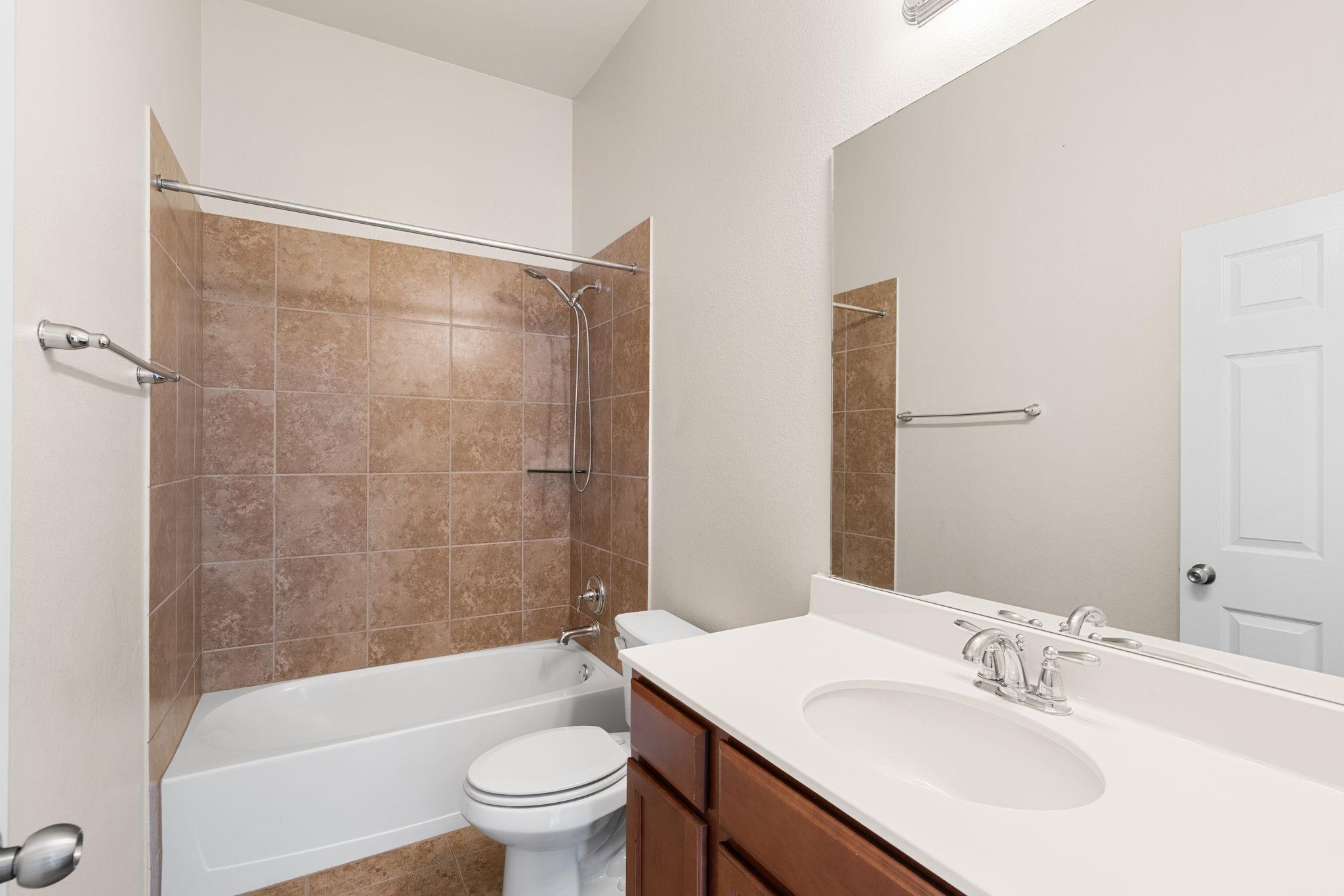 428 Parkfield Ln Property Photo 28