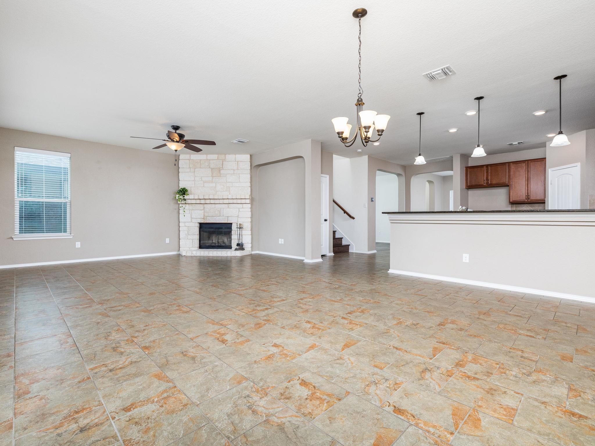 13525 Abraham Lincoln St Property Photo 4