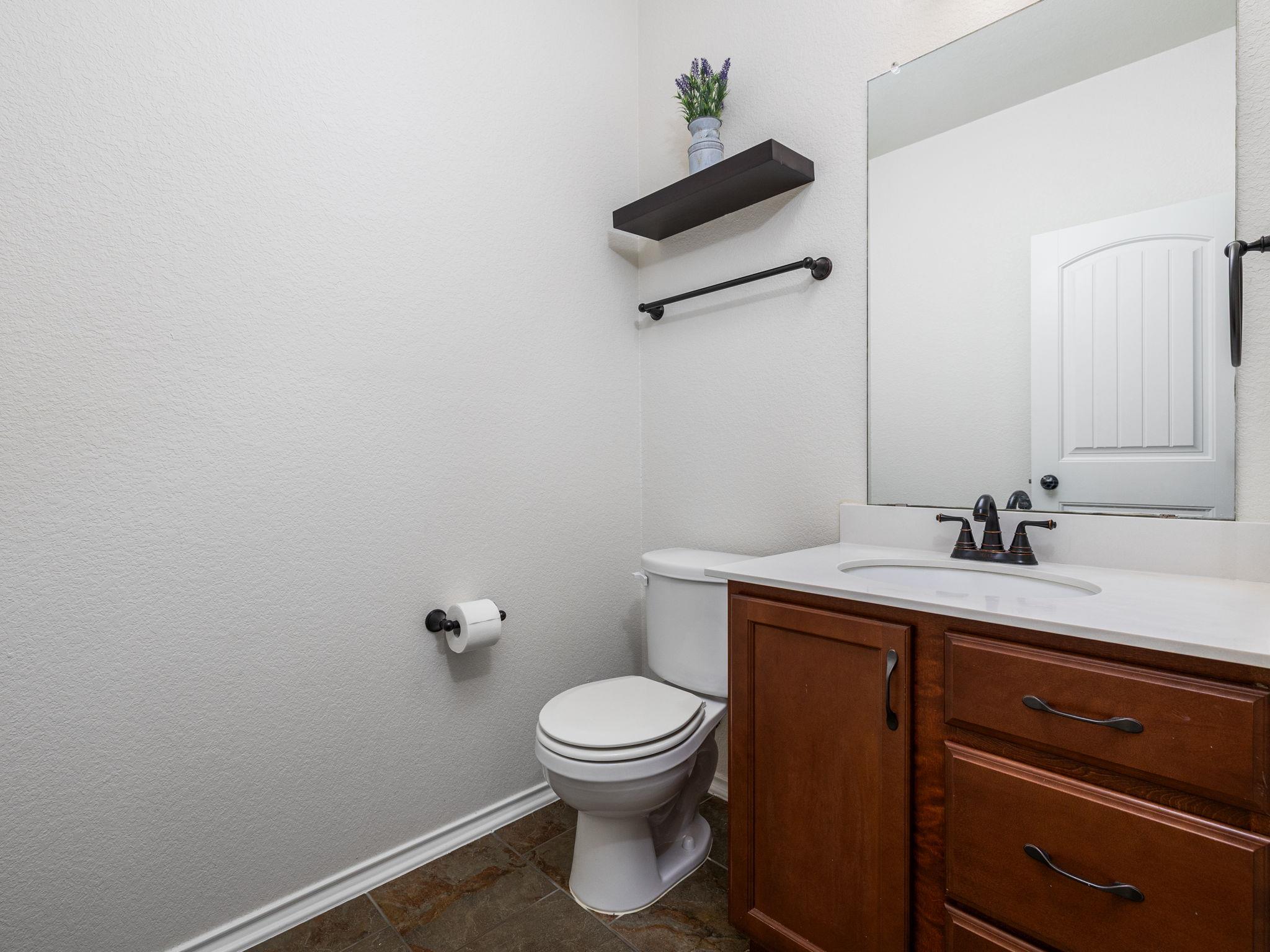13525 Abraham Lincoln St Property Photo 13
