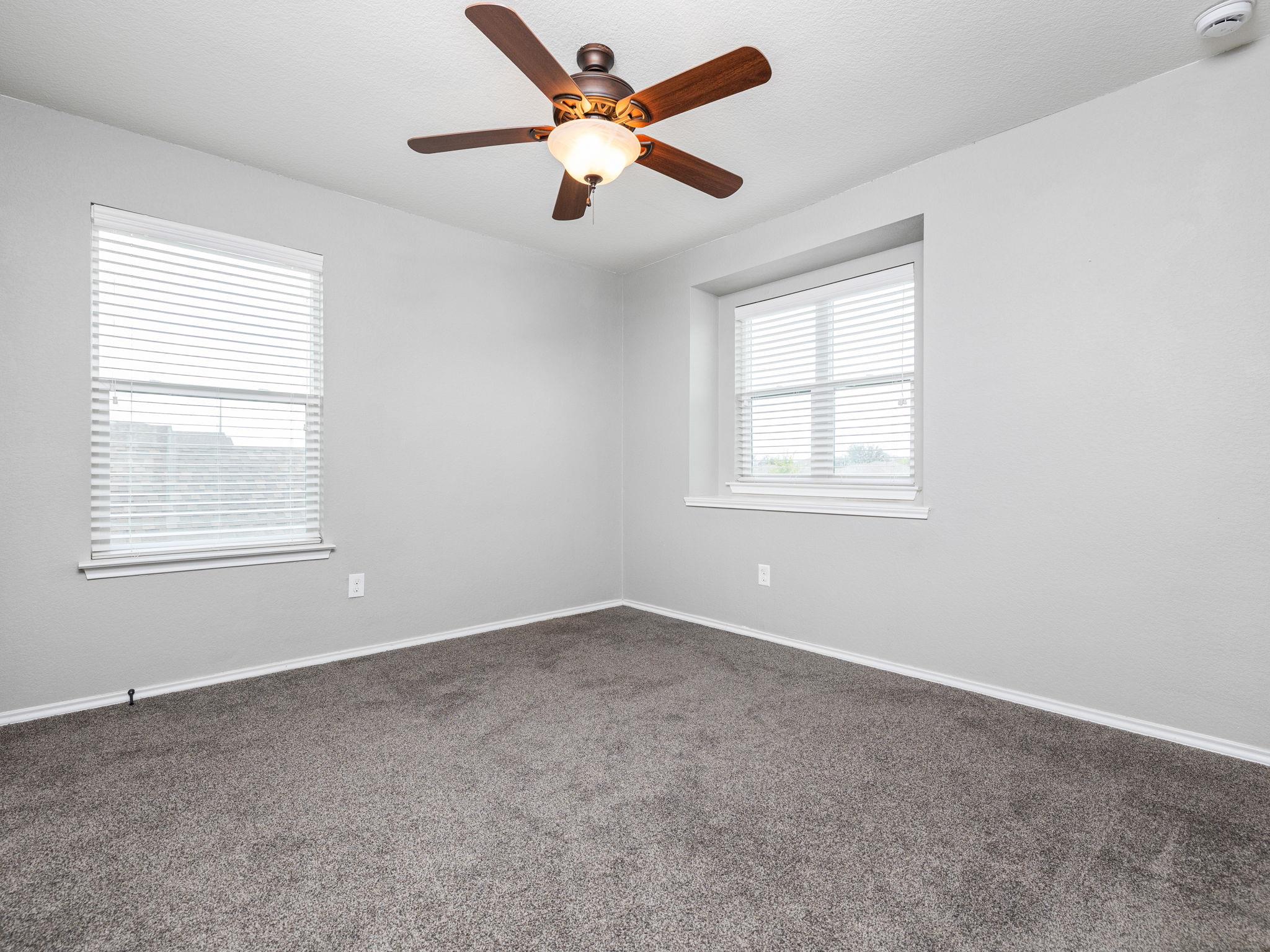 13525 Abraham Lincoln St Property Photo 21