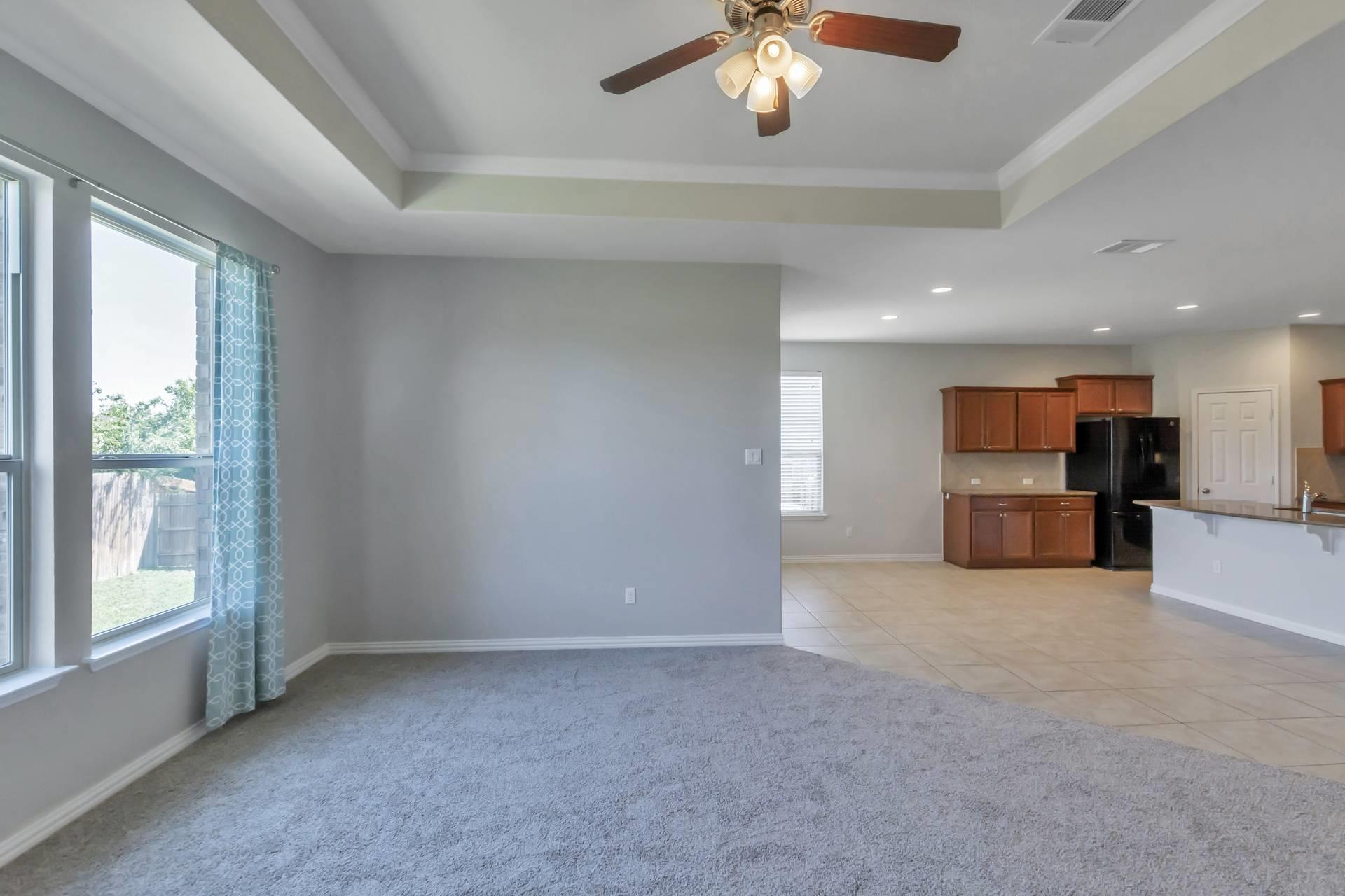 2012 Elaina Loop Property Photo 12