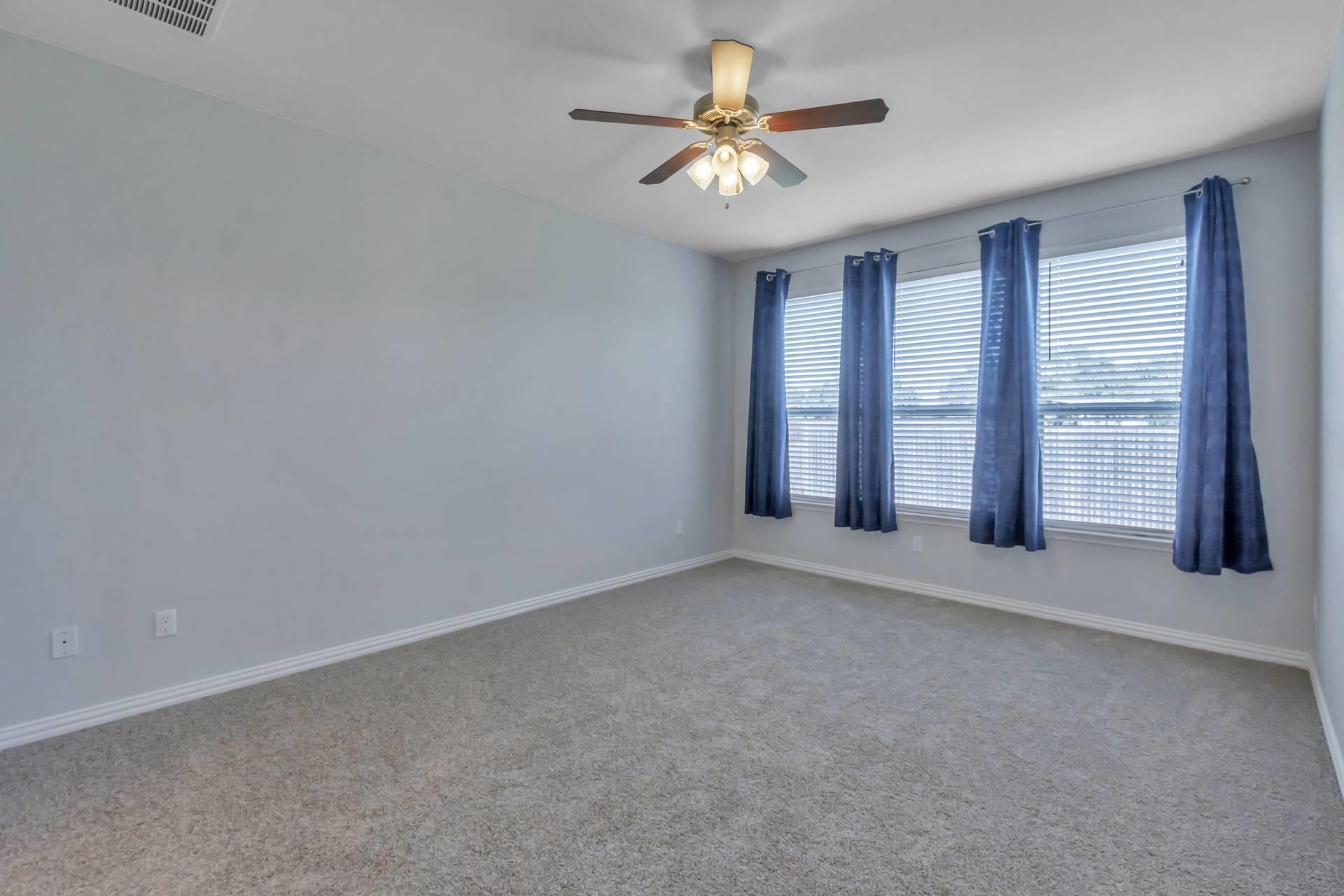 2012 Elaina Loop Property Photo 17