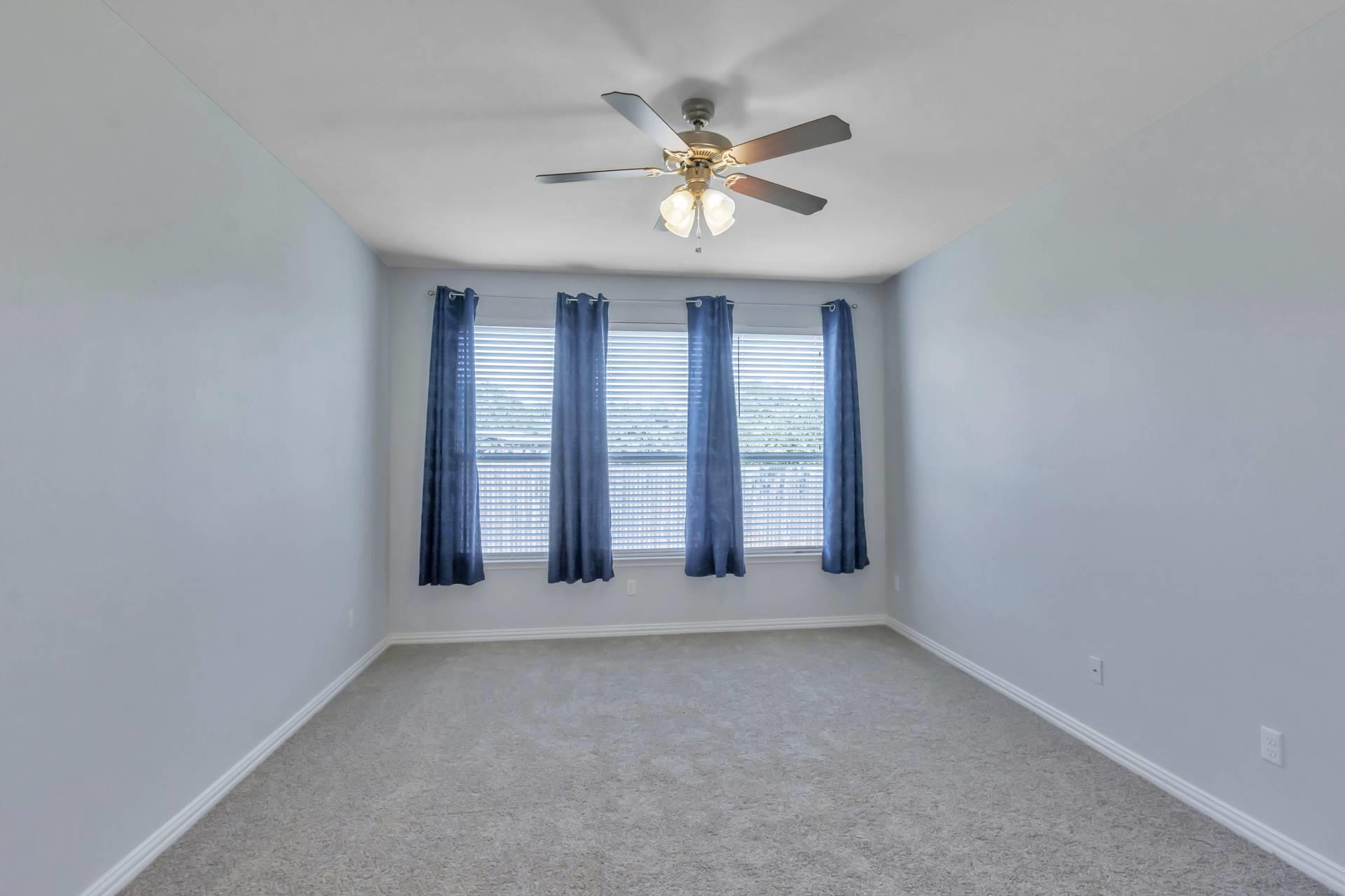 2012 Elaina Loop Property Photo 18