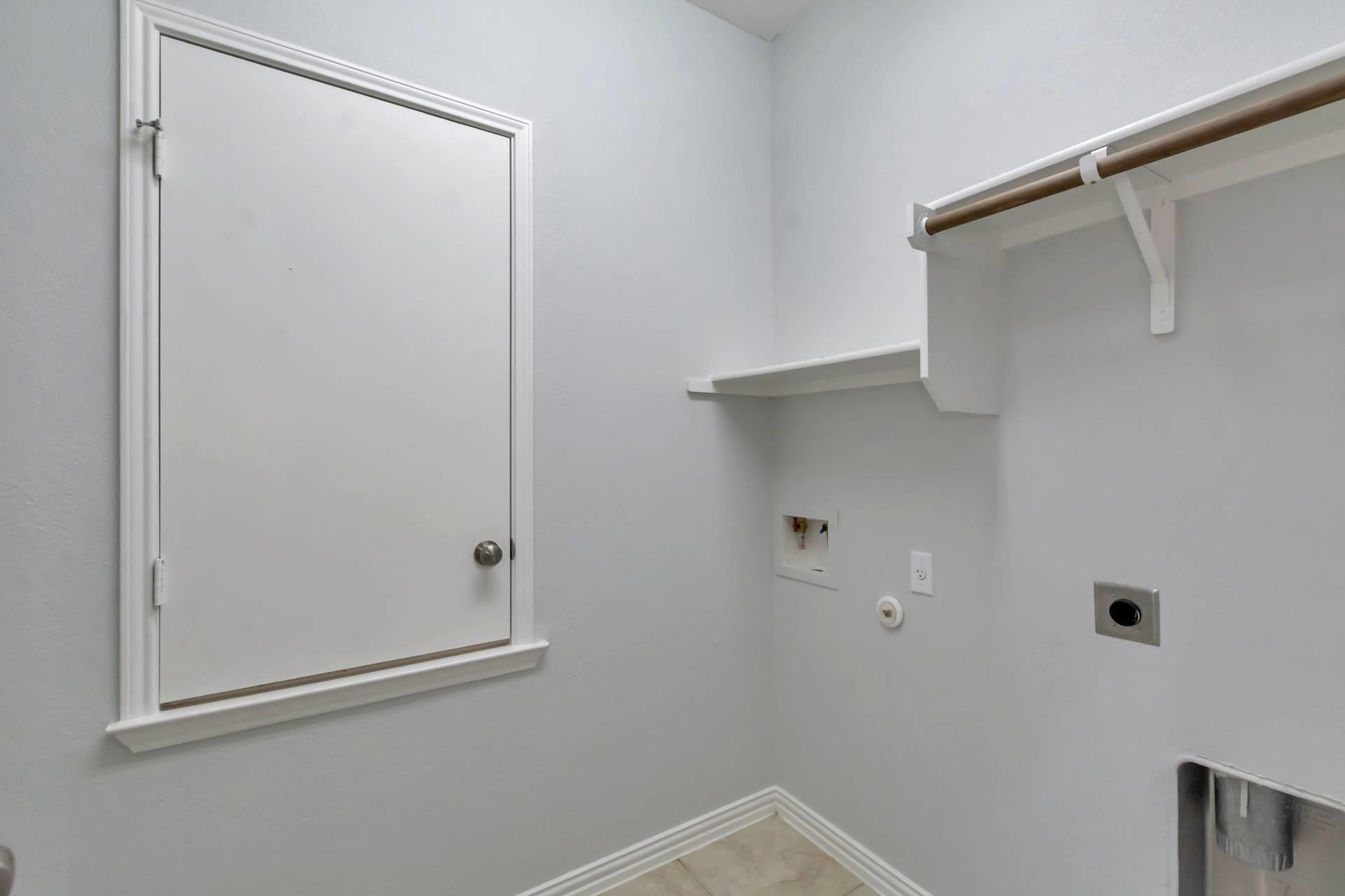 2012 Elaina Loop Property Photo 19
