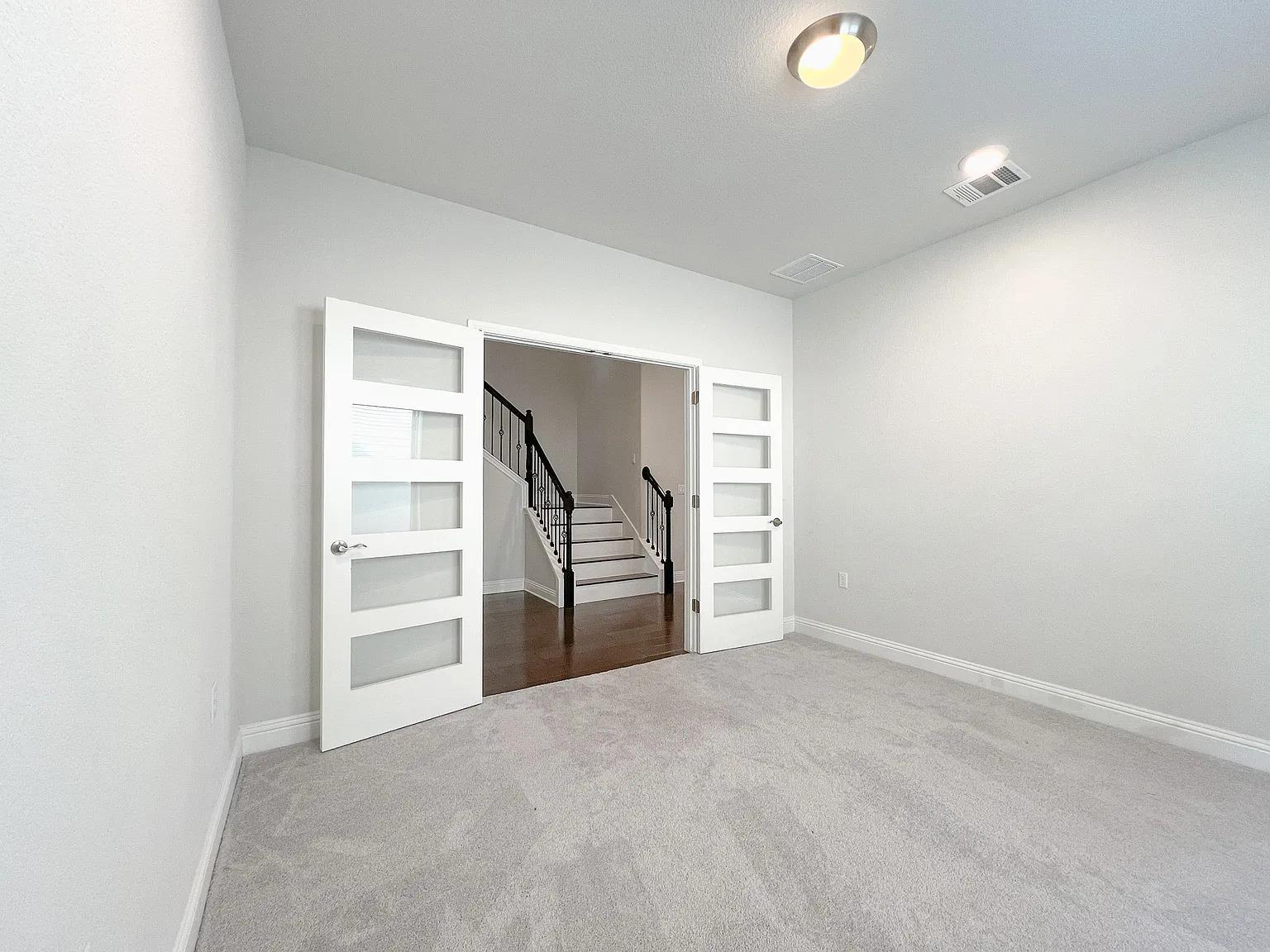 7212 Jument Dr Property Photo 4