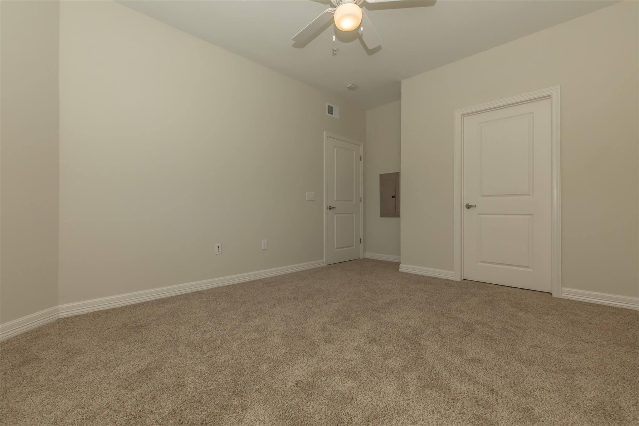 1201 W Whitestone Blvd Blvd #k-203 Property Photo 8