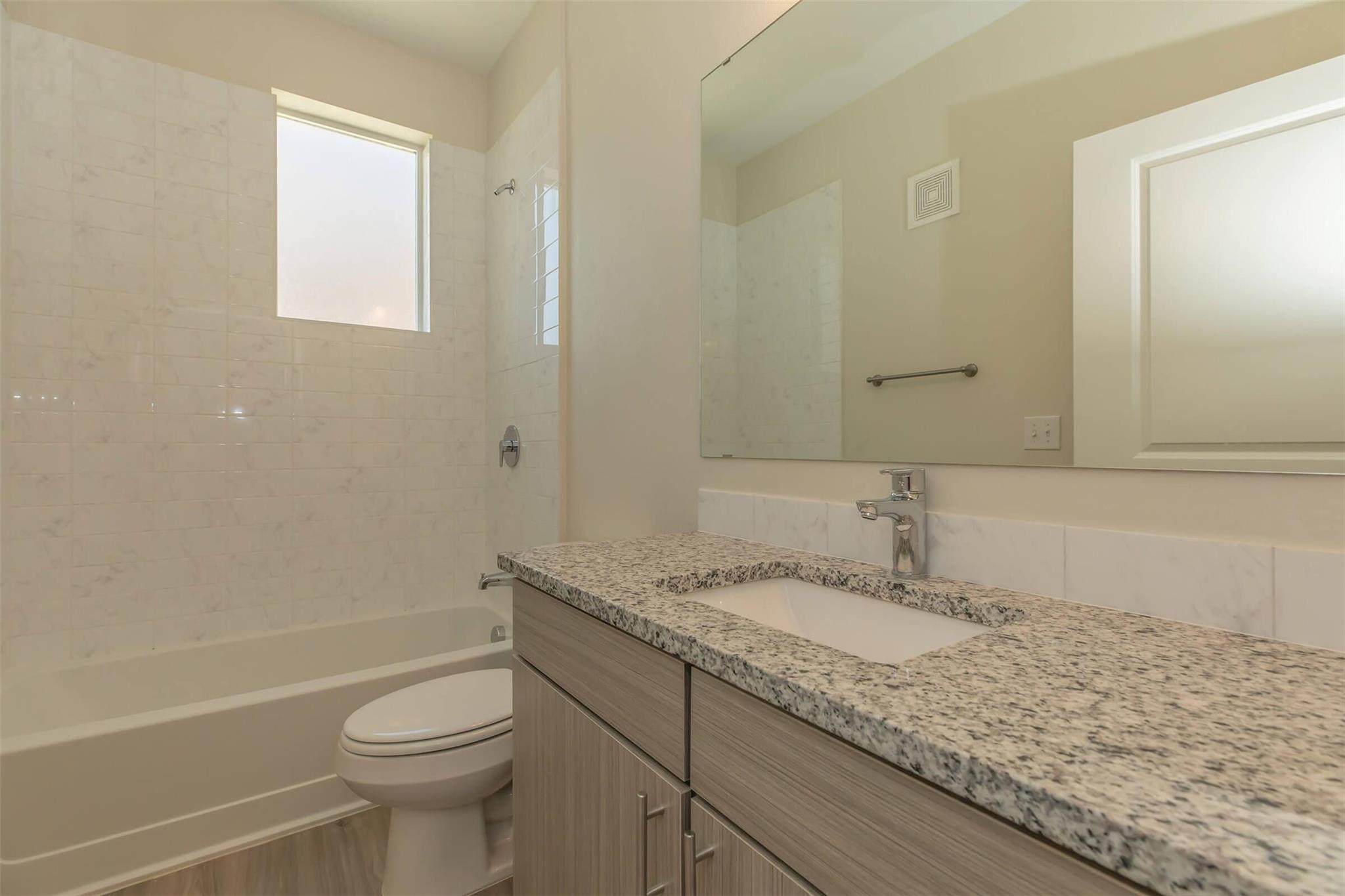1201 W Whitestone Blvd Blvd #k-203 Property Photo 11