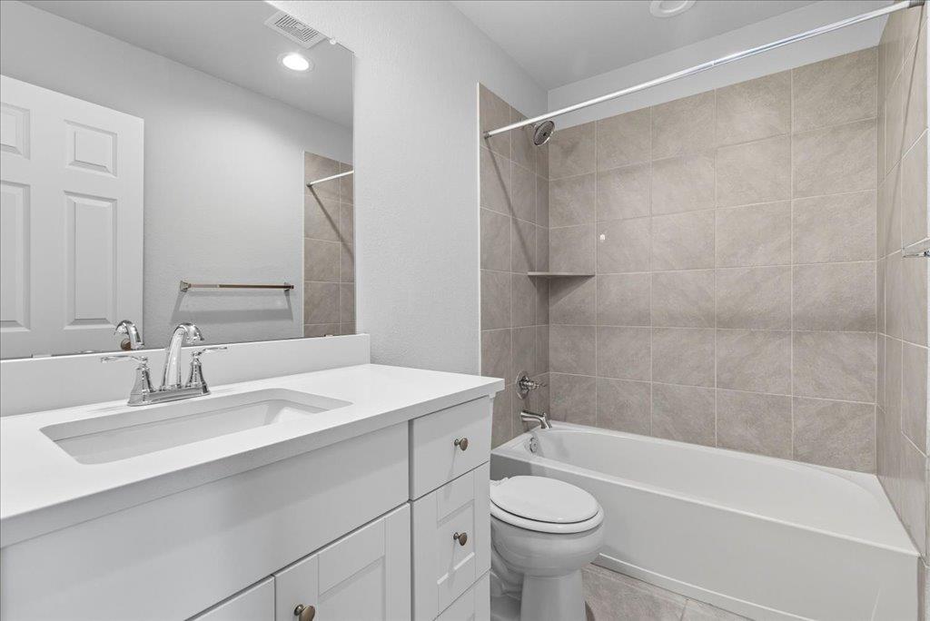 3801 Soft Shore Ln Property Photo 12