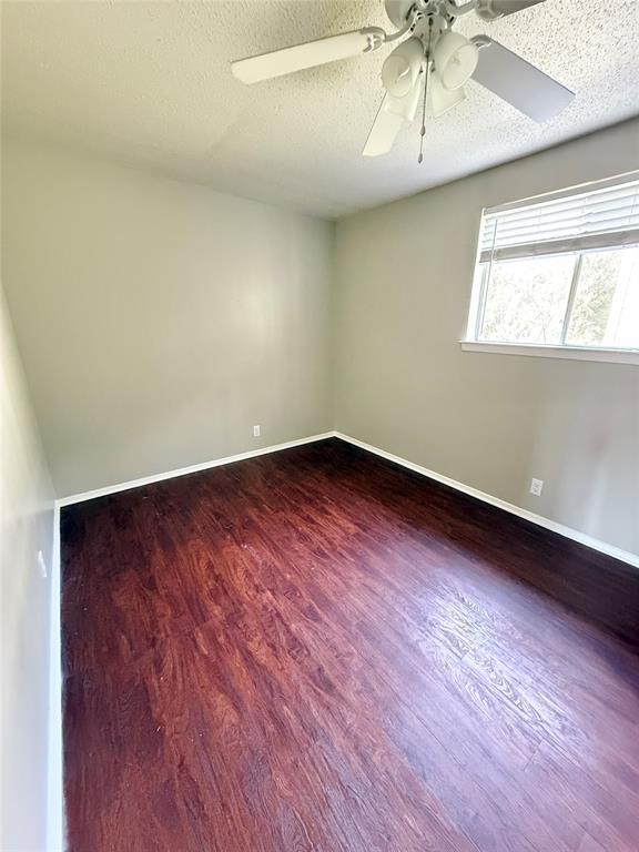 308 E 34th St #201 Property Photo 6