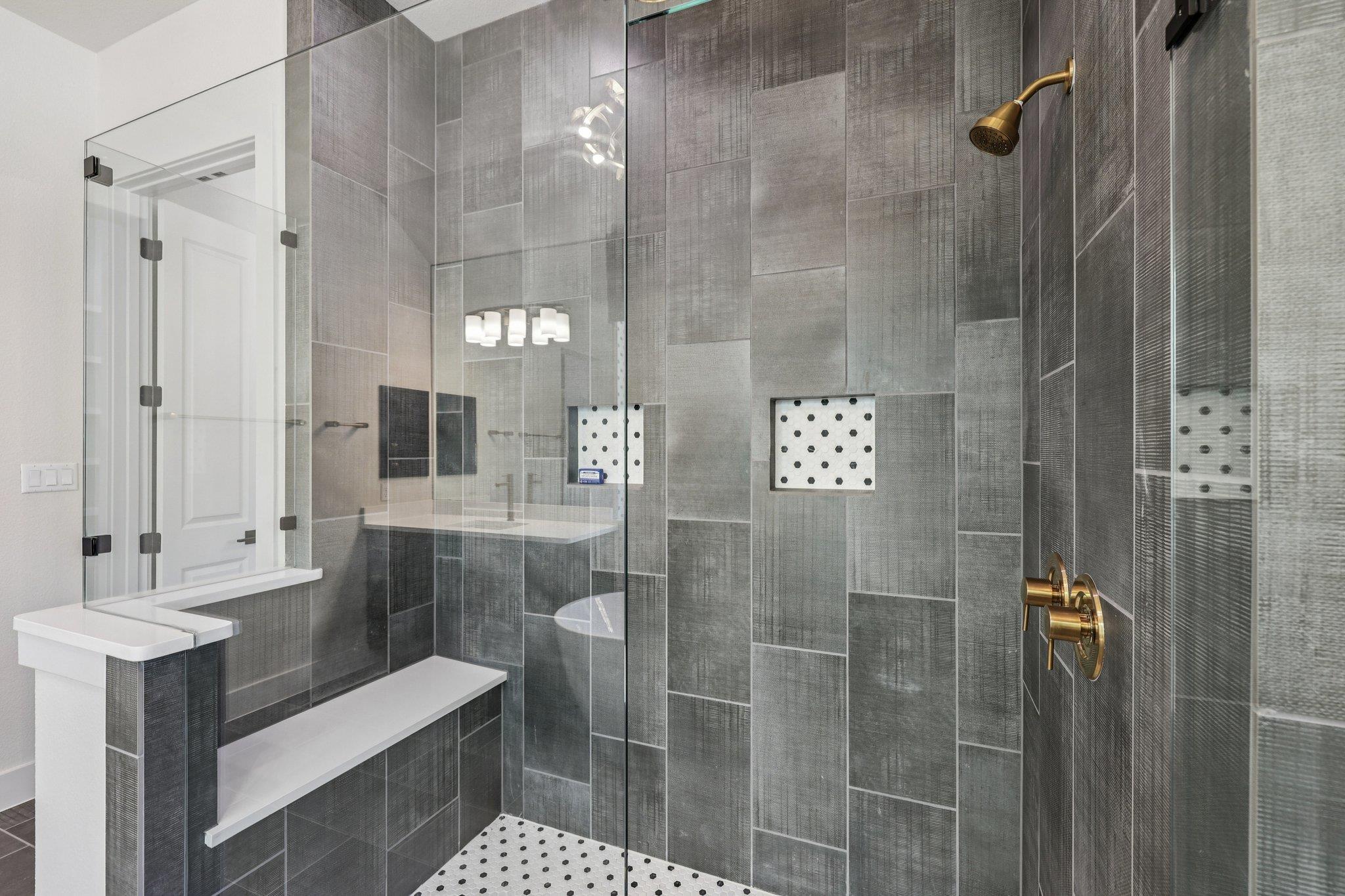 19316 Splendor Ct Property Photo 20