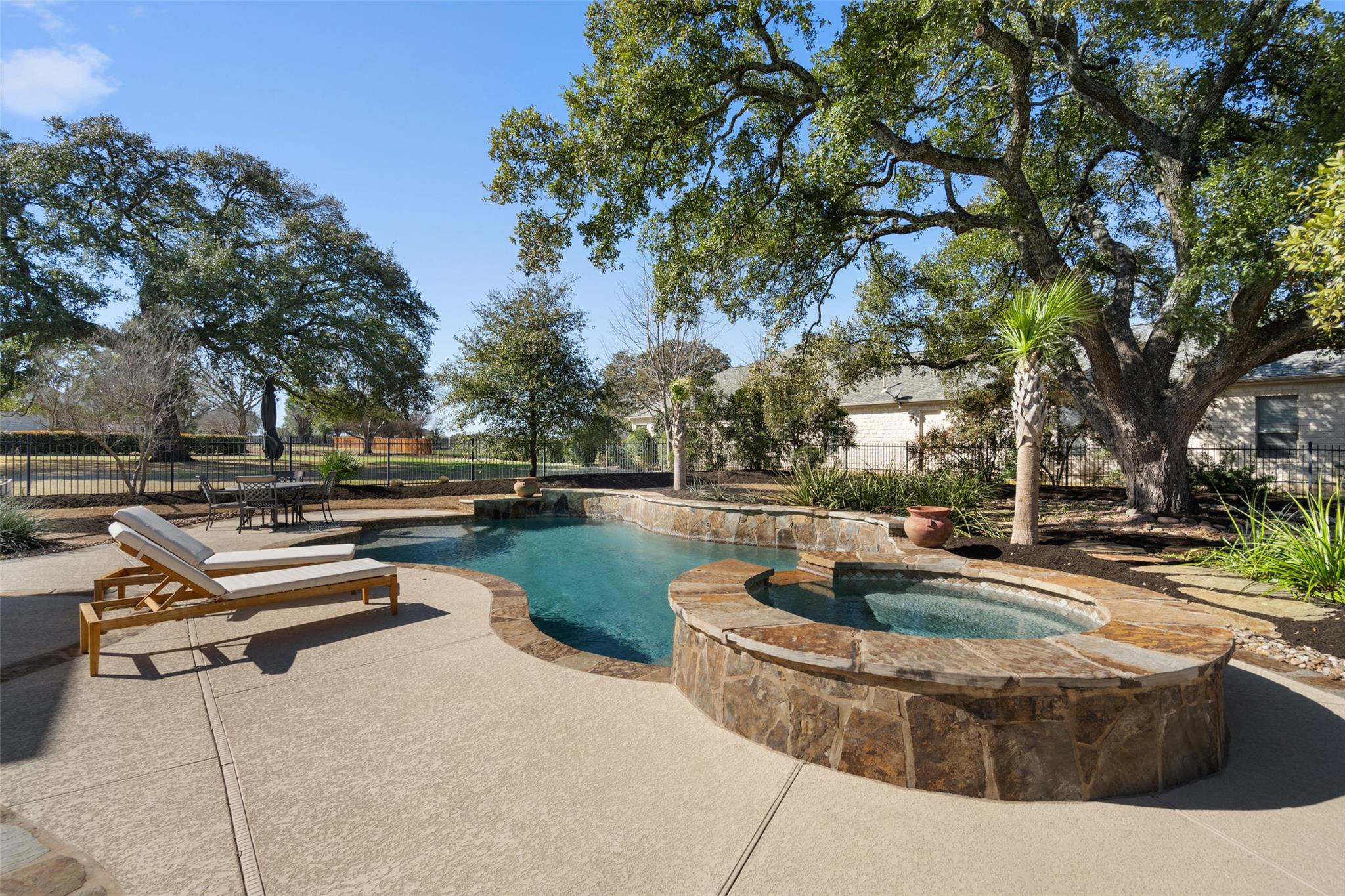 30302 Berry Creek Dr Property Photo 36