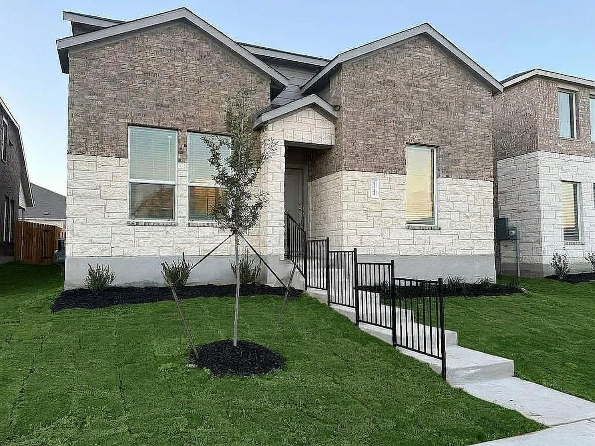 17704 Sage Thrasher Dr Property Photo 1