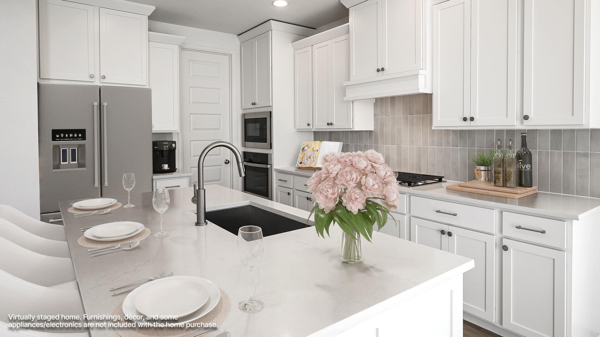 277 Basket Flower Loop Property Photo 3