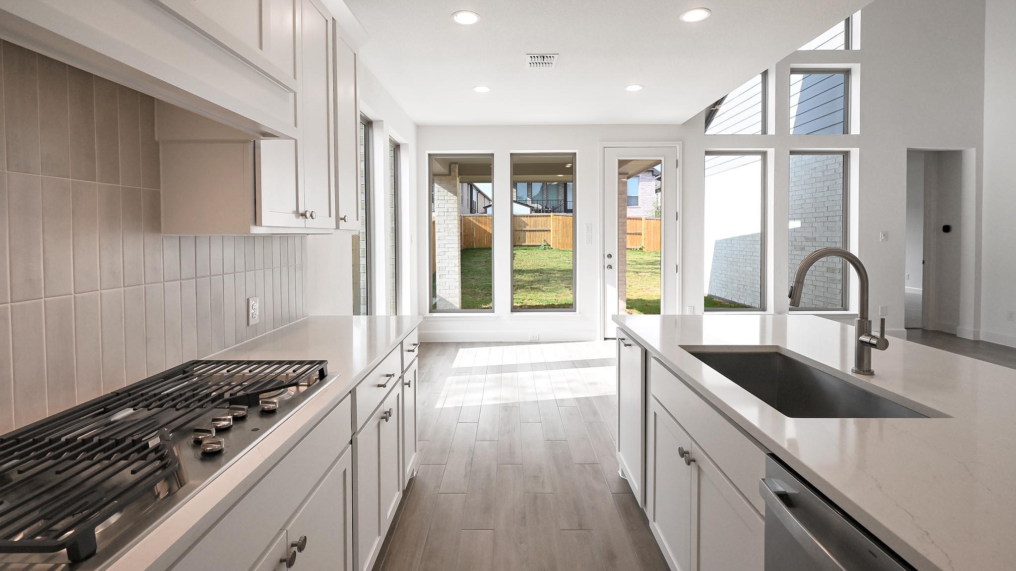 277 Basket Flower Loop Property Photo 14
