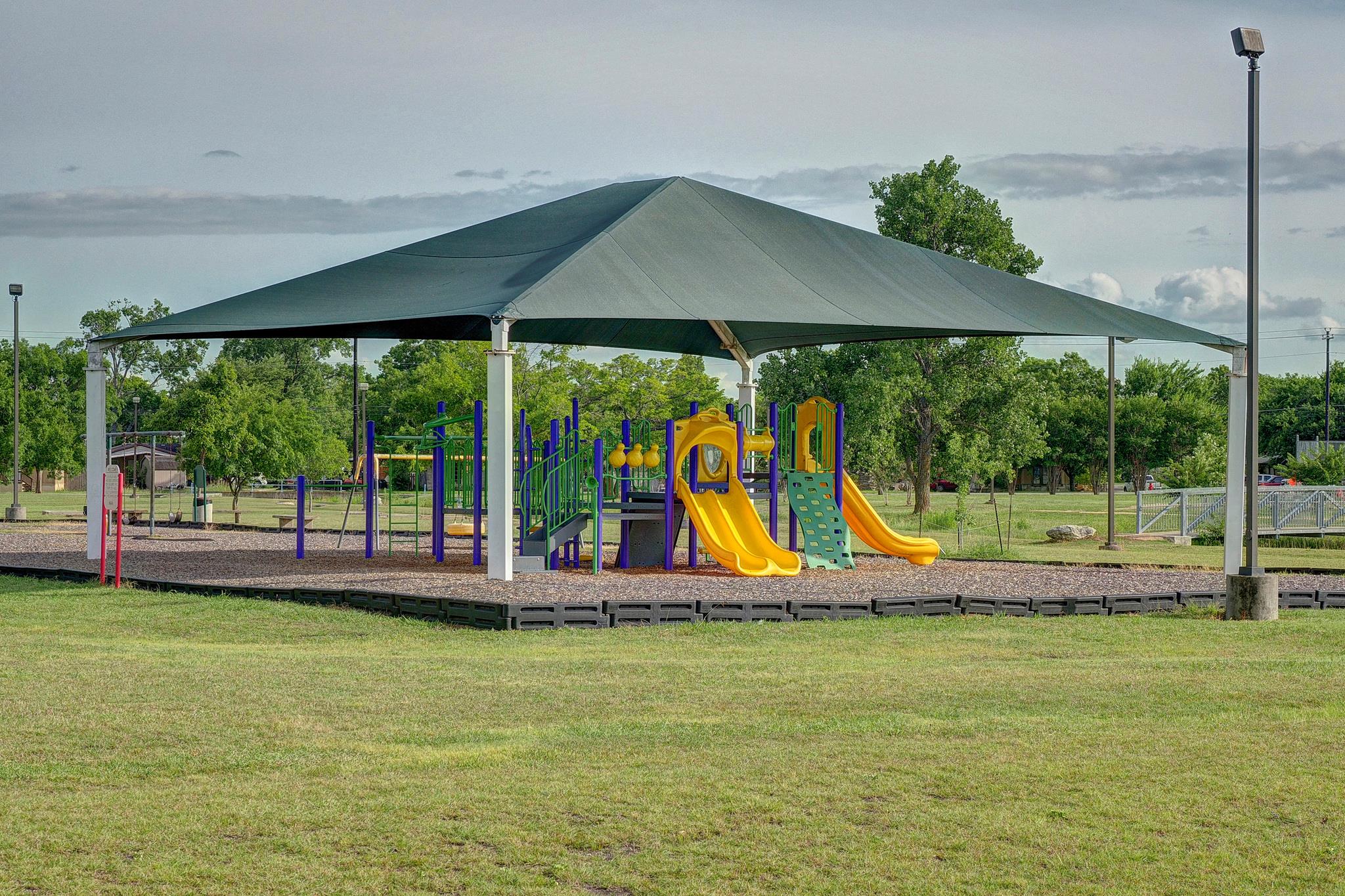 277 Basket Flower Loop Property Photo 28
