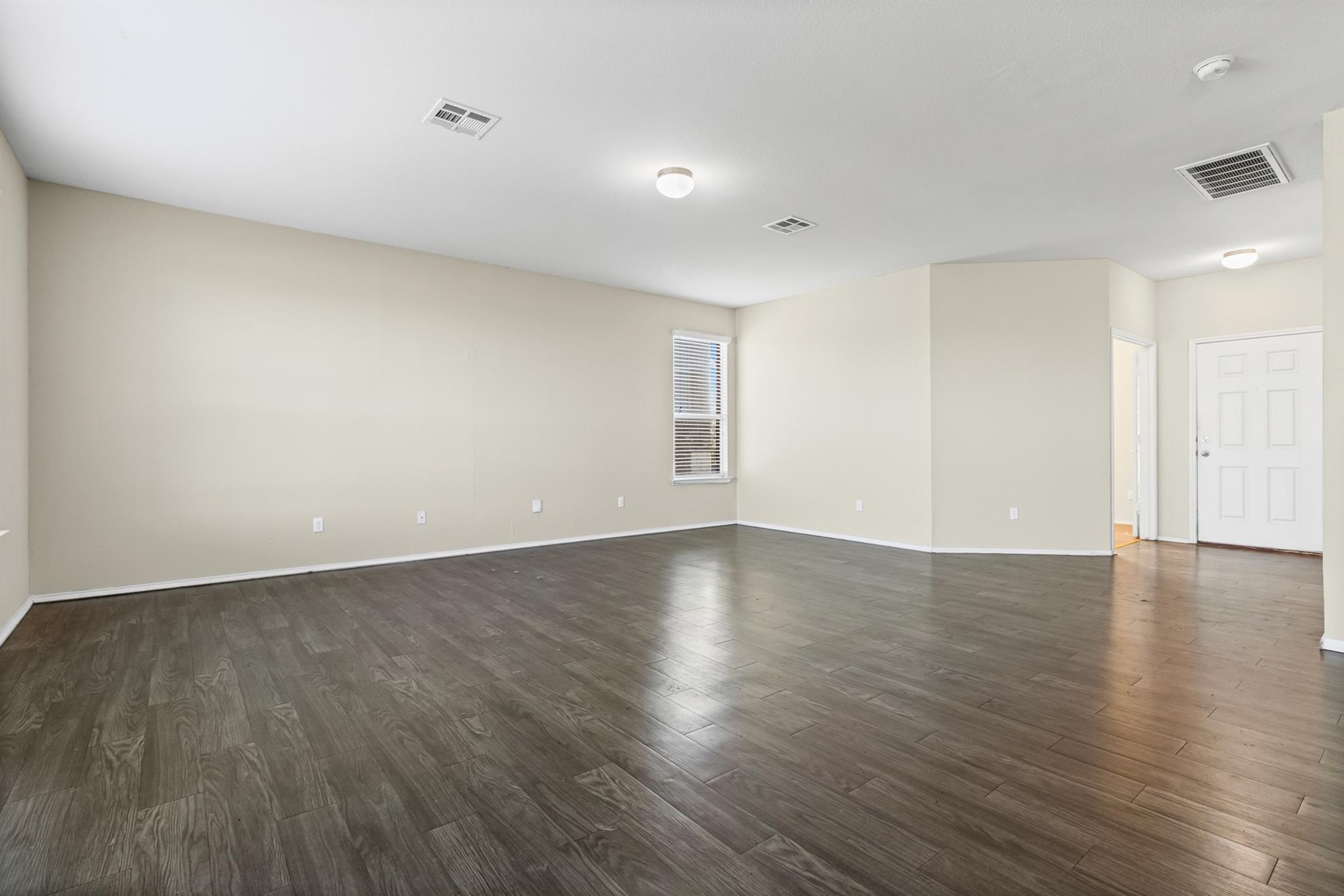 5905 Adair Dr Property Photo 6