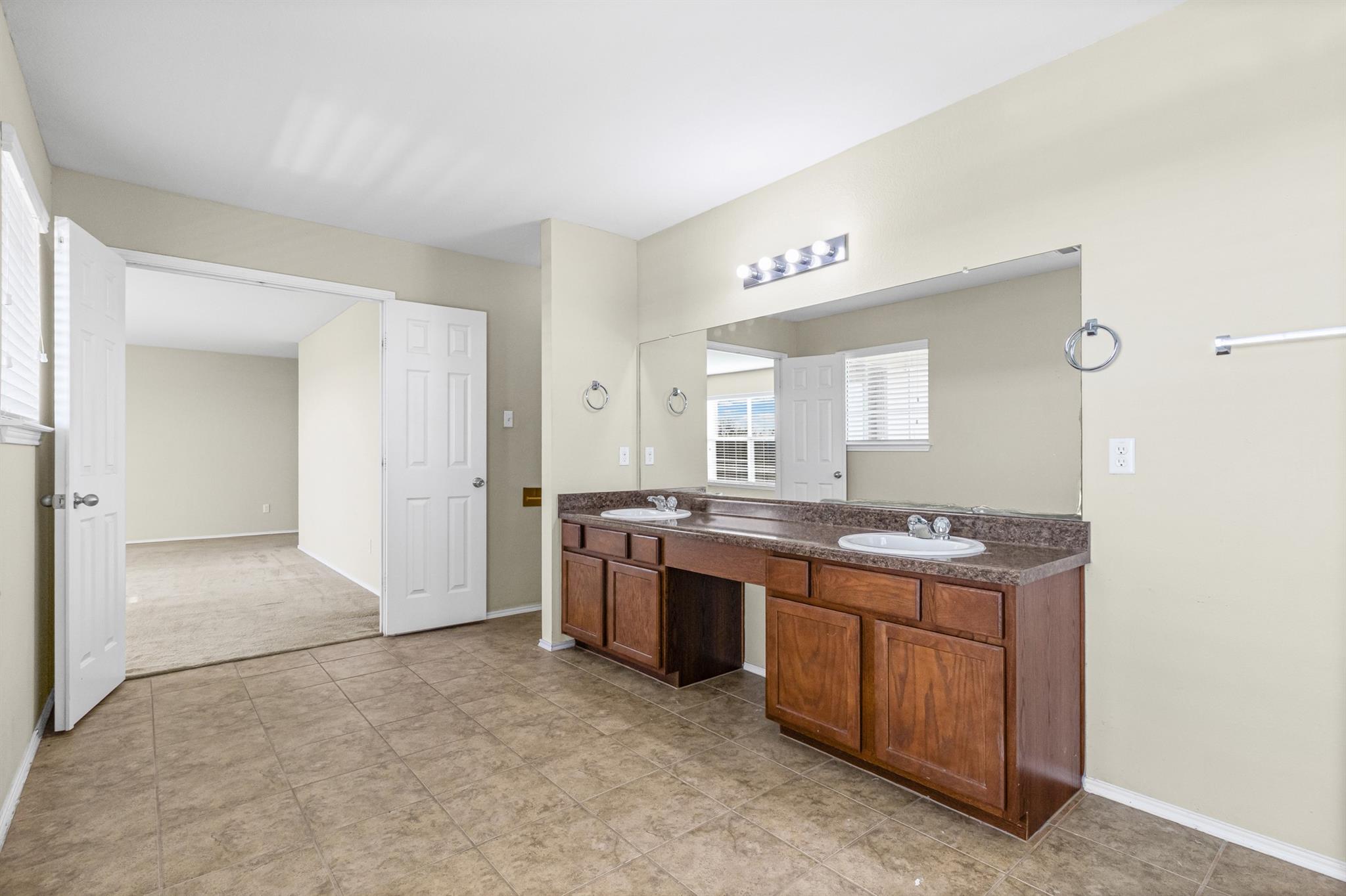 5905 Adair Dr Property Photo 15