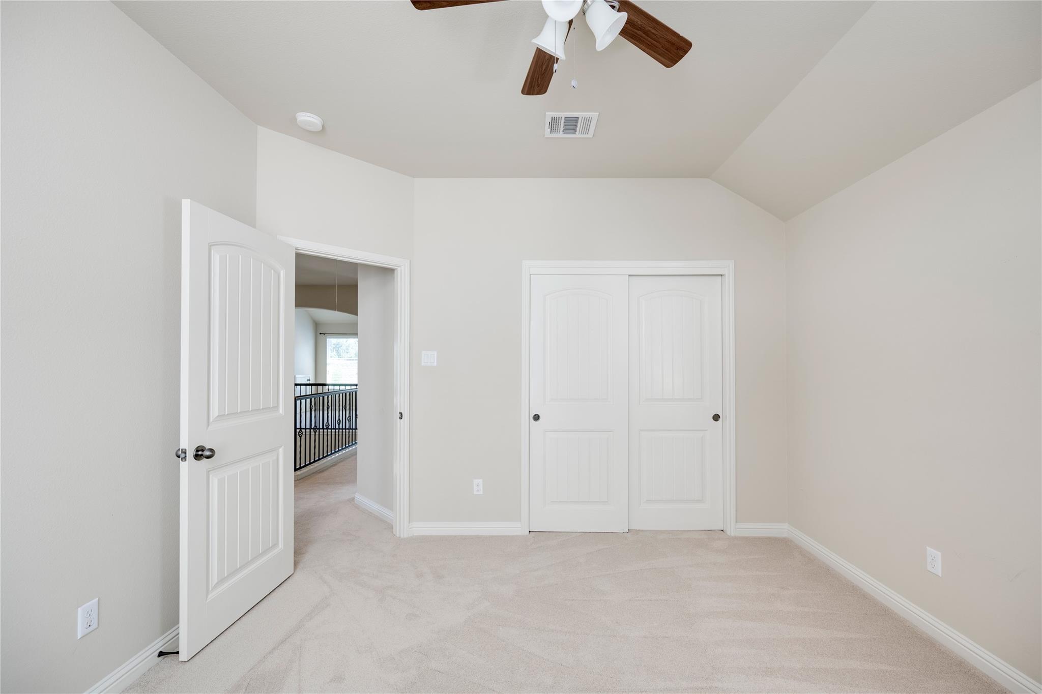4211 Oldenburg Ln Property Photo 8
