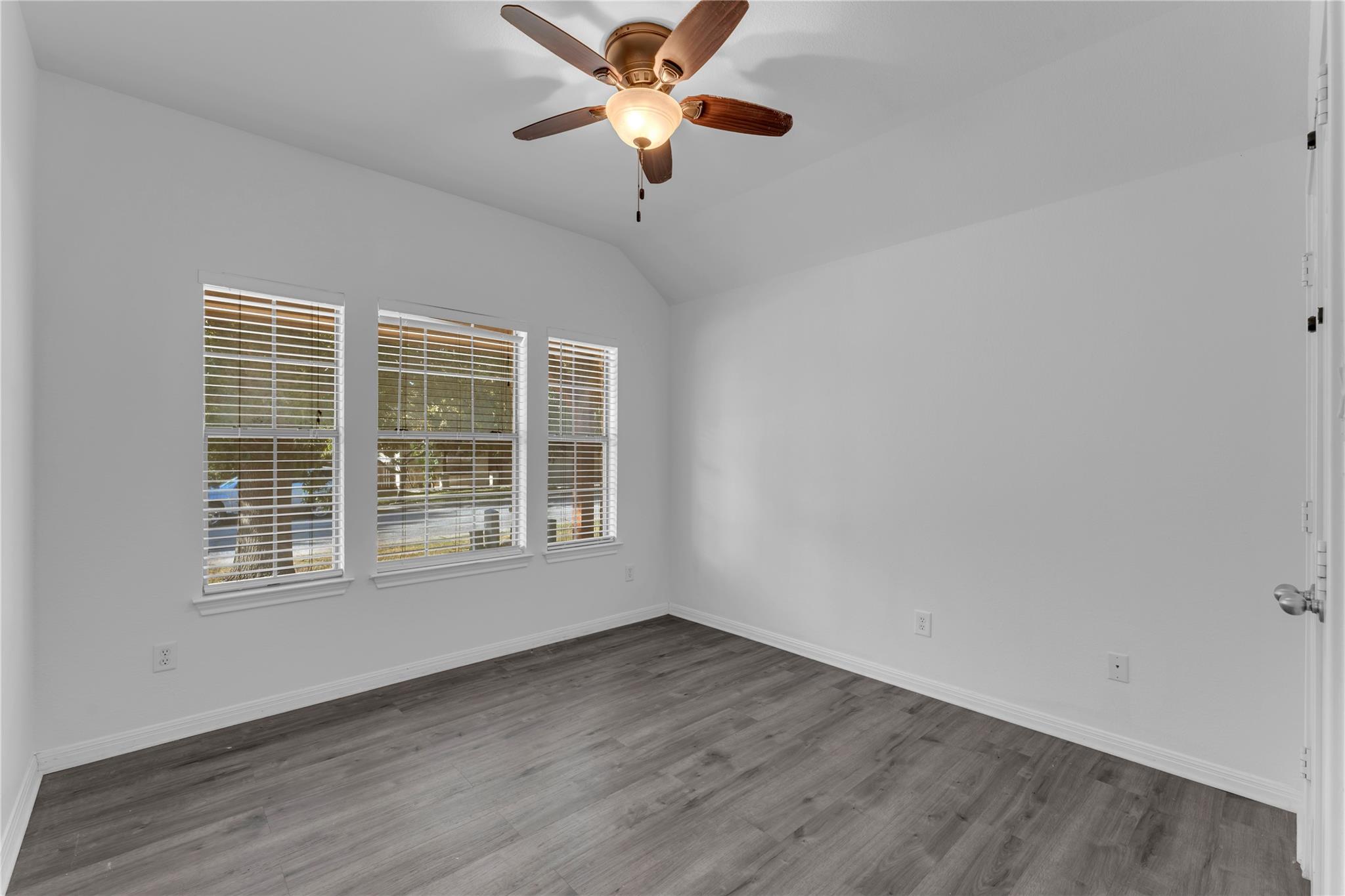 206 Cailin Ct Property Photo 6