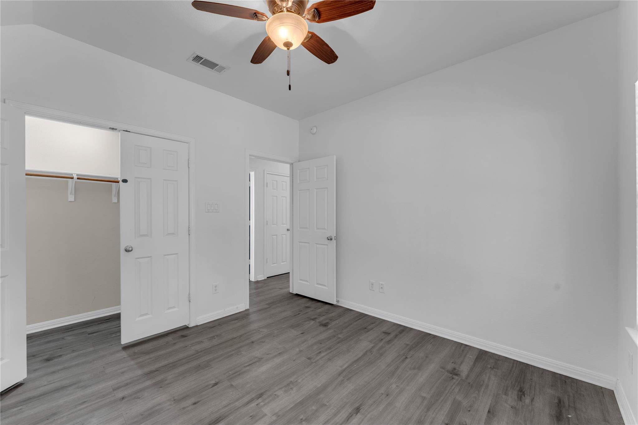 206 Cailin Ct Property Photo 7