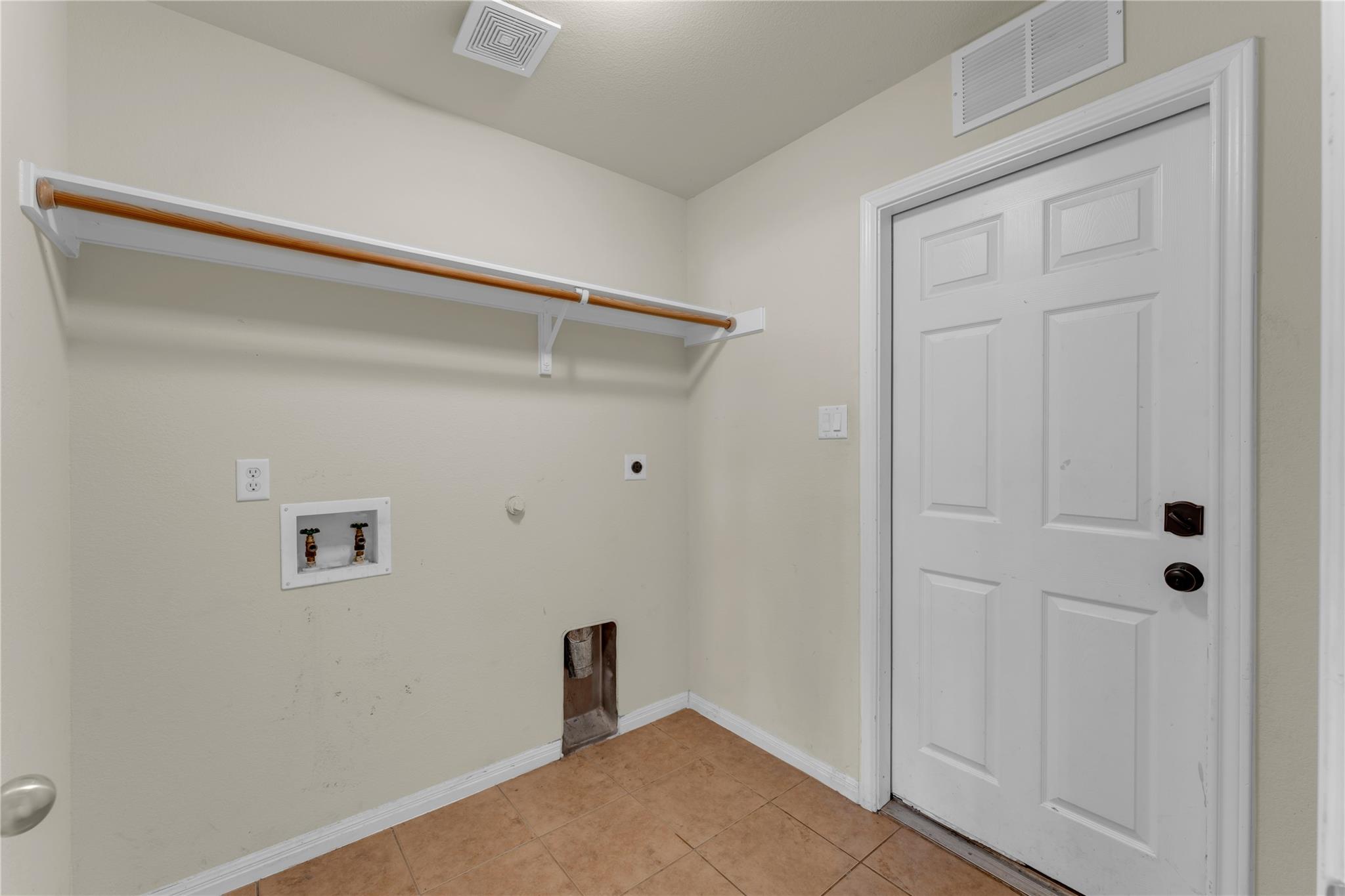 206 Cailin Ct Property Photo 16