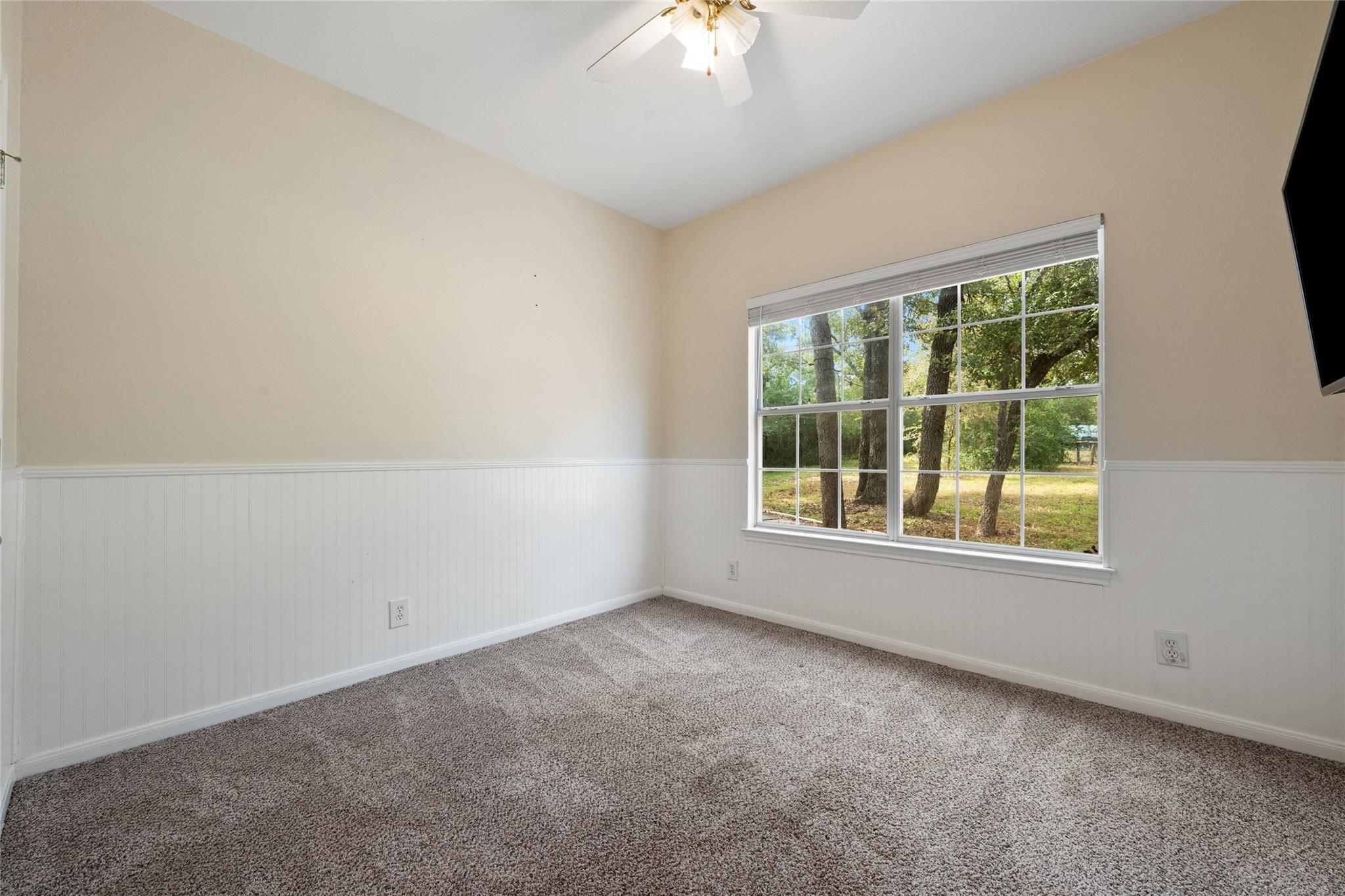 275 W Oak Loop Property Photo 15