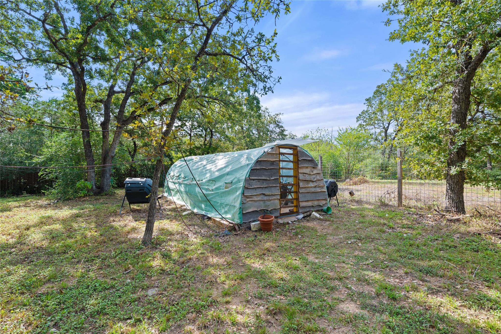 275 W Oak Loop Property Photo 20