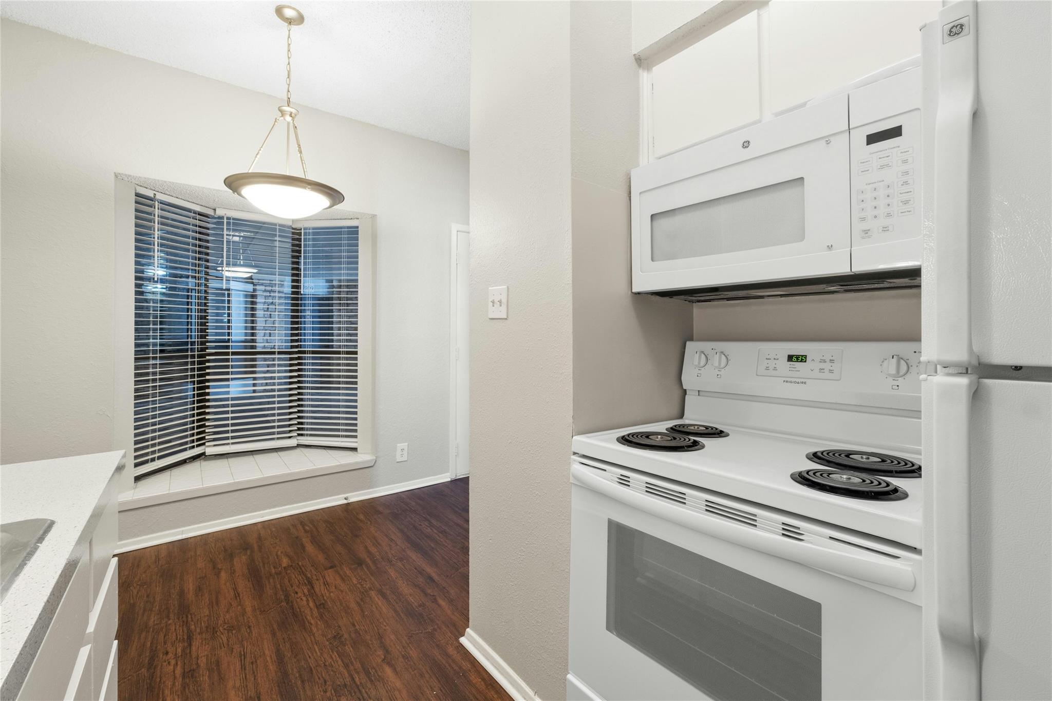 2818 Nueces St Property Photo 12