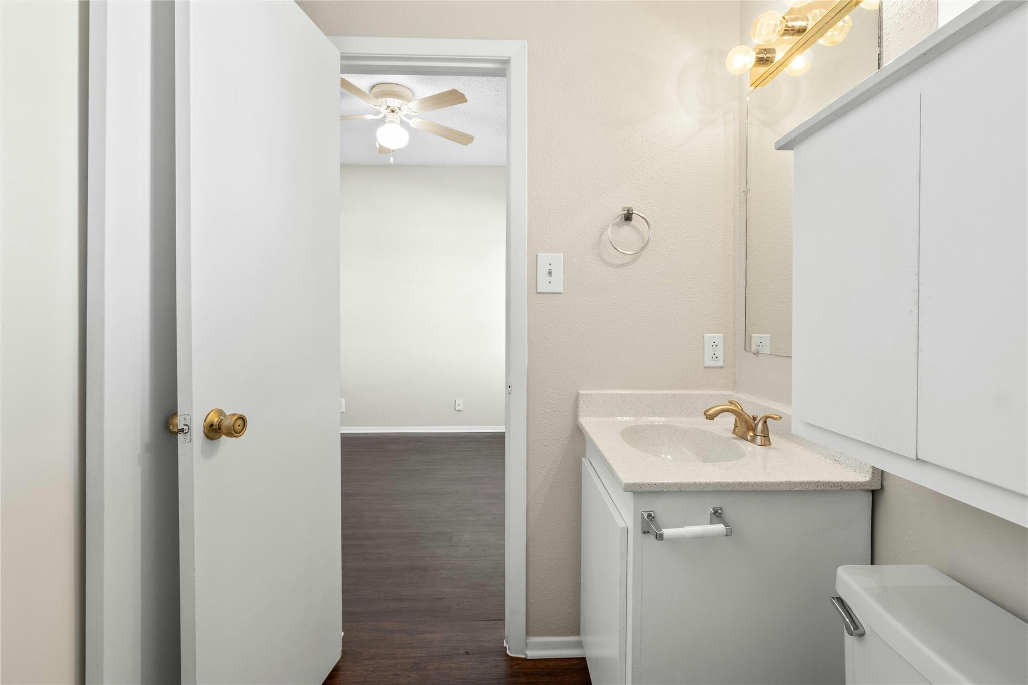 2818 Nueces St Property Photo 20