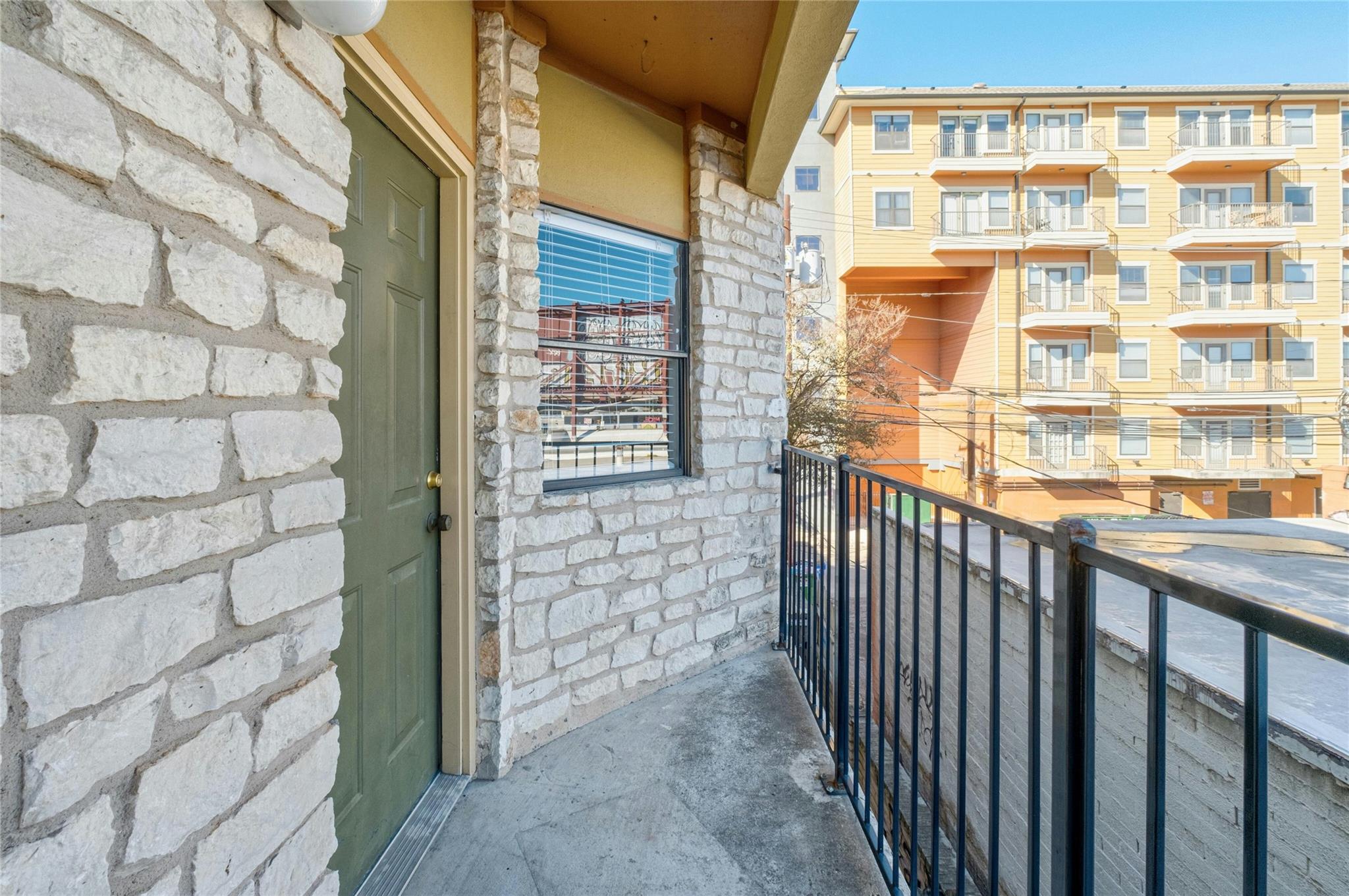 2818 Nueces St Property Photo 23