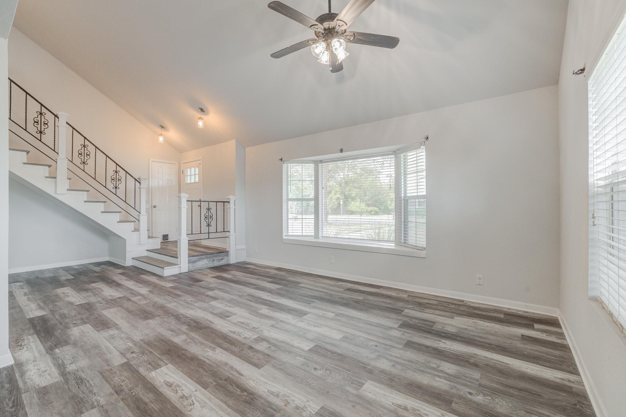 1509 Hill St Property Photo 19