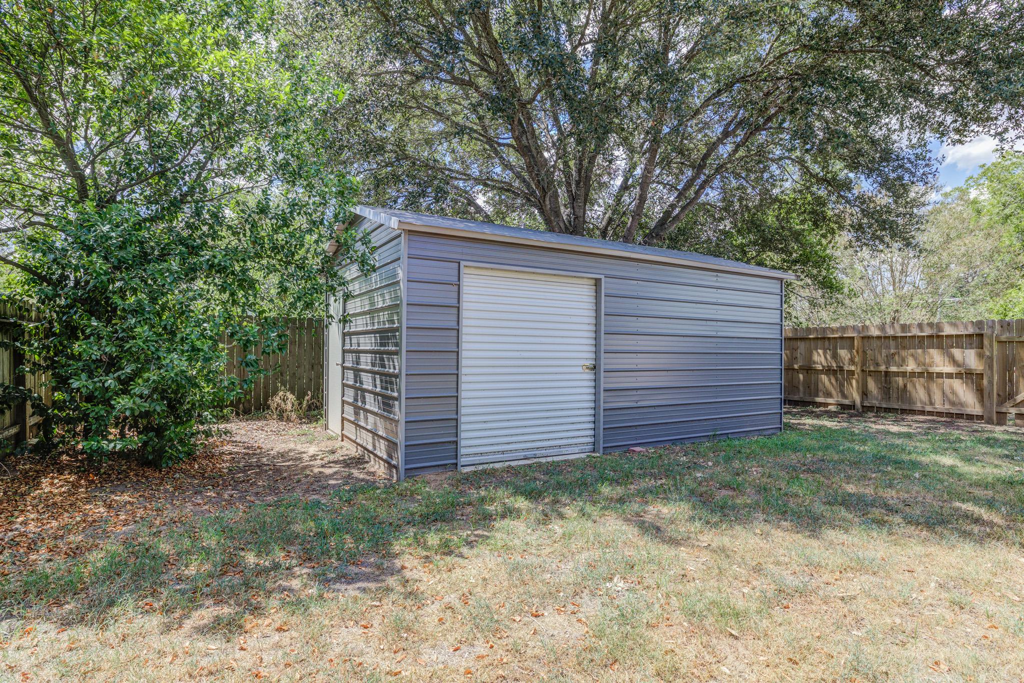 1509 Hill St Property Photo 38