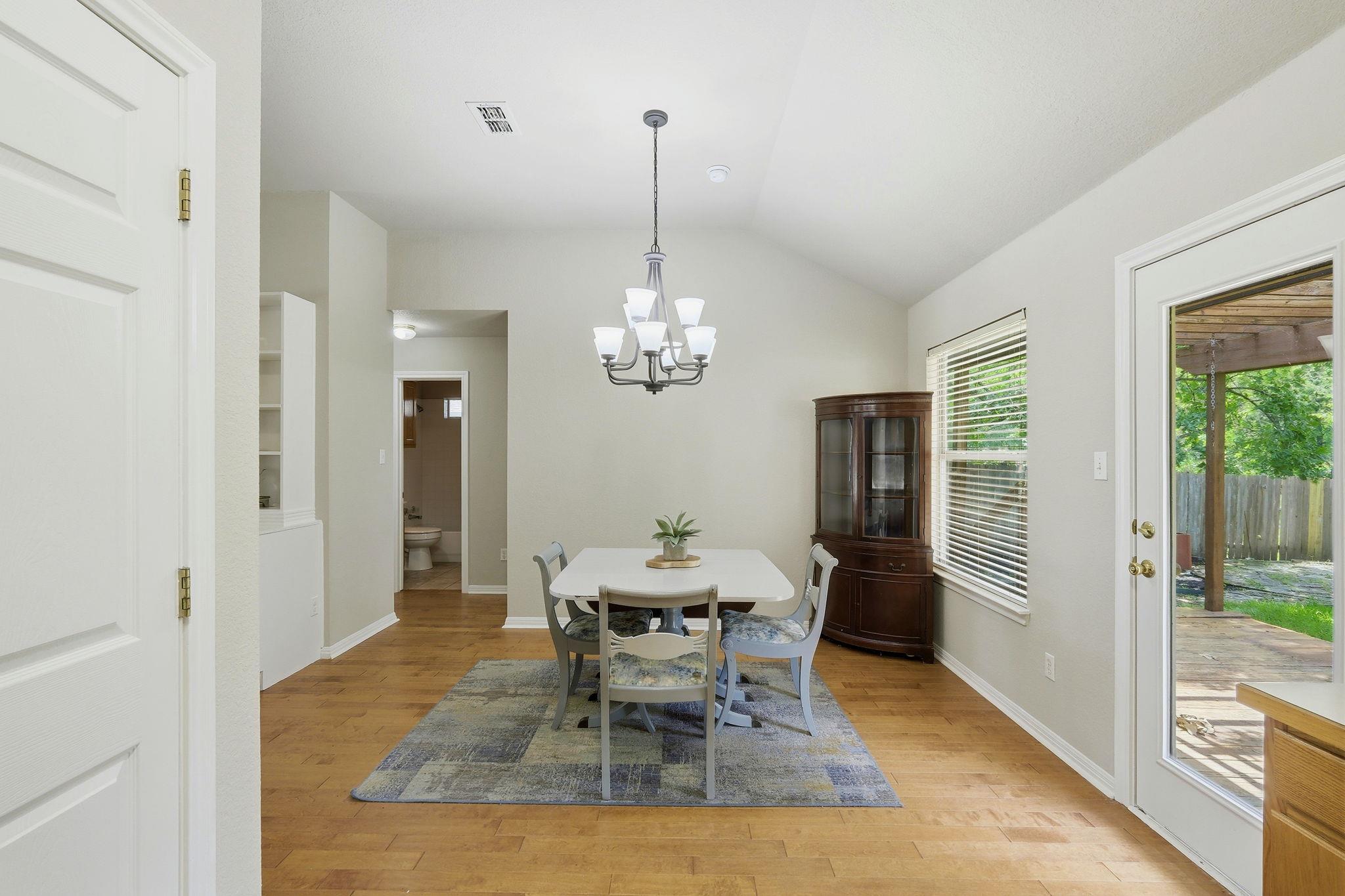 3405 Crystal Cir Property Photo 4