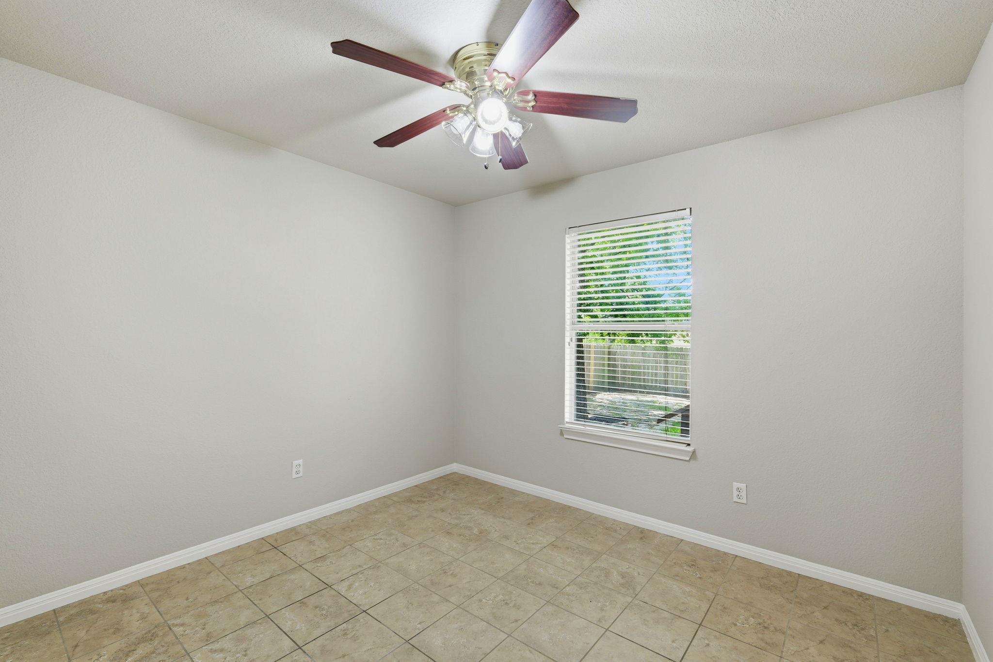 3405 Crystal Cir Property Photo 10