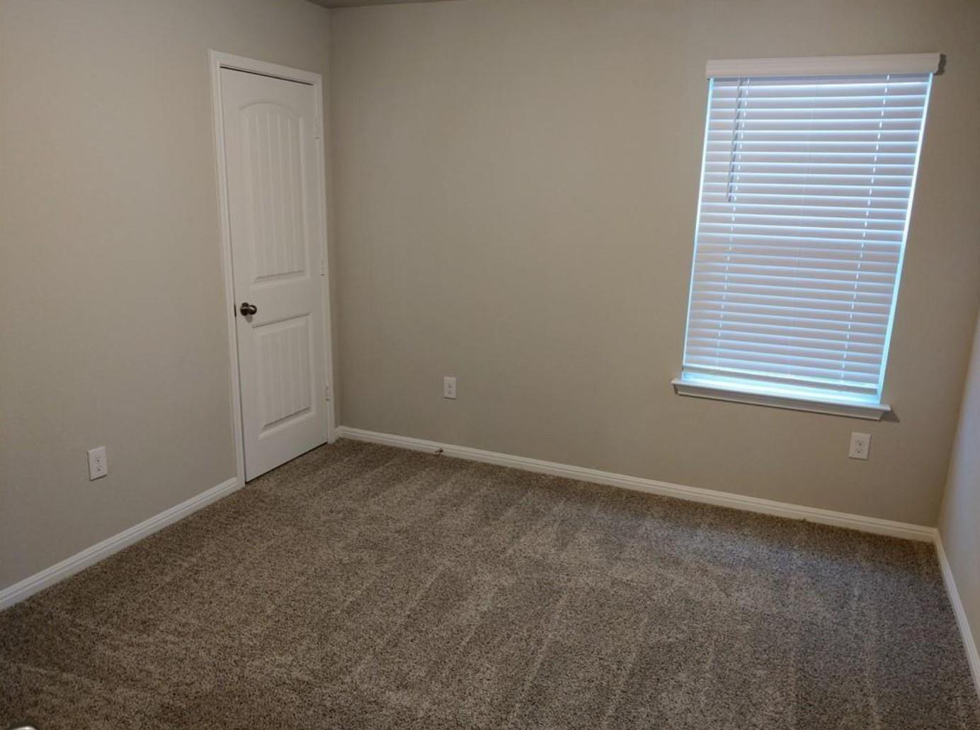 109 Schuster Ct Property Photo 10