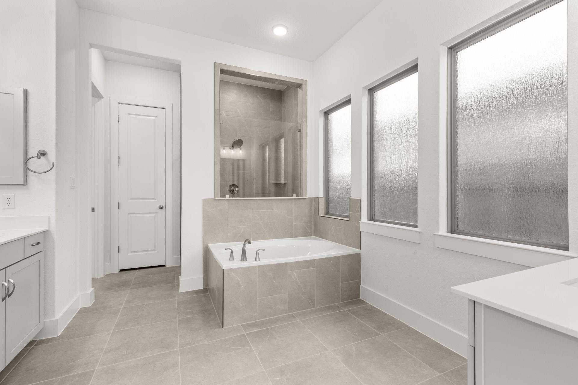212 Camille St Property Photo 16