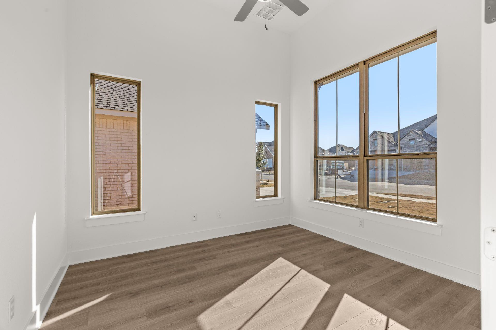 212 Camille St Property Photo 20