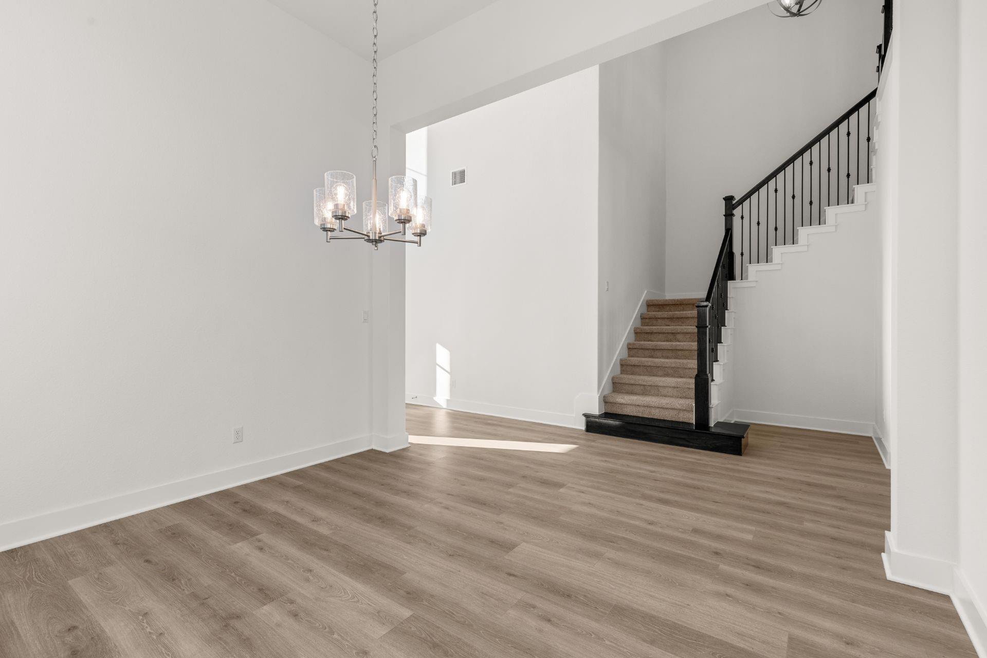 212 Camille St Property Photo 24